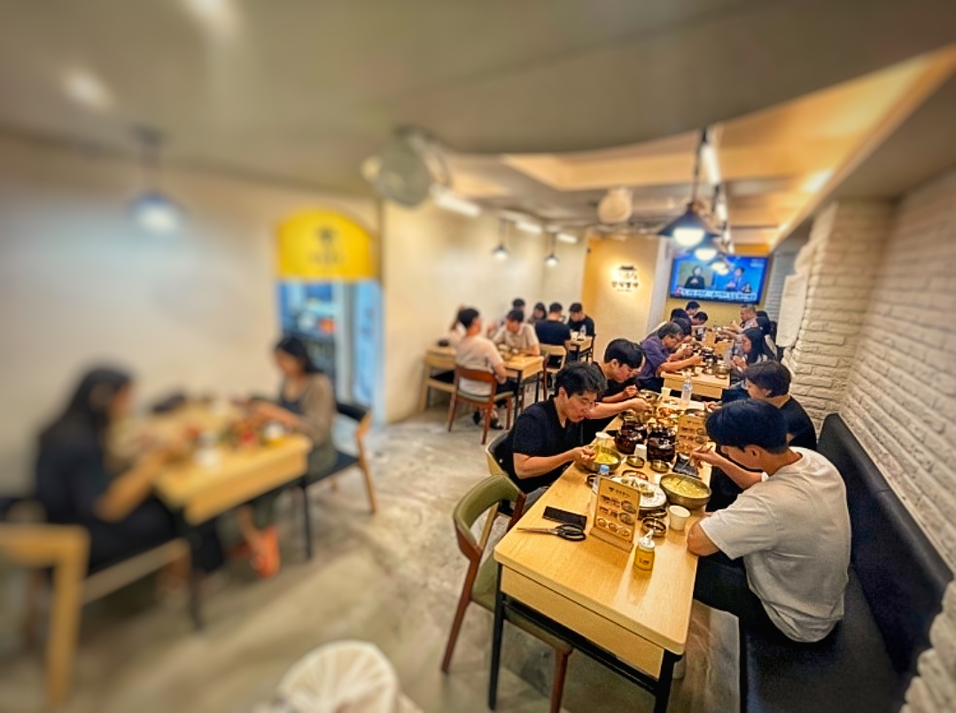 안식명가 논현본점 내부 또는 관련 모습