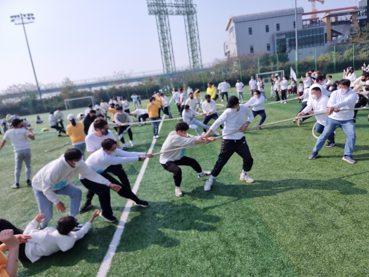 제이와이컴퍼니
