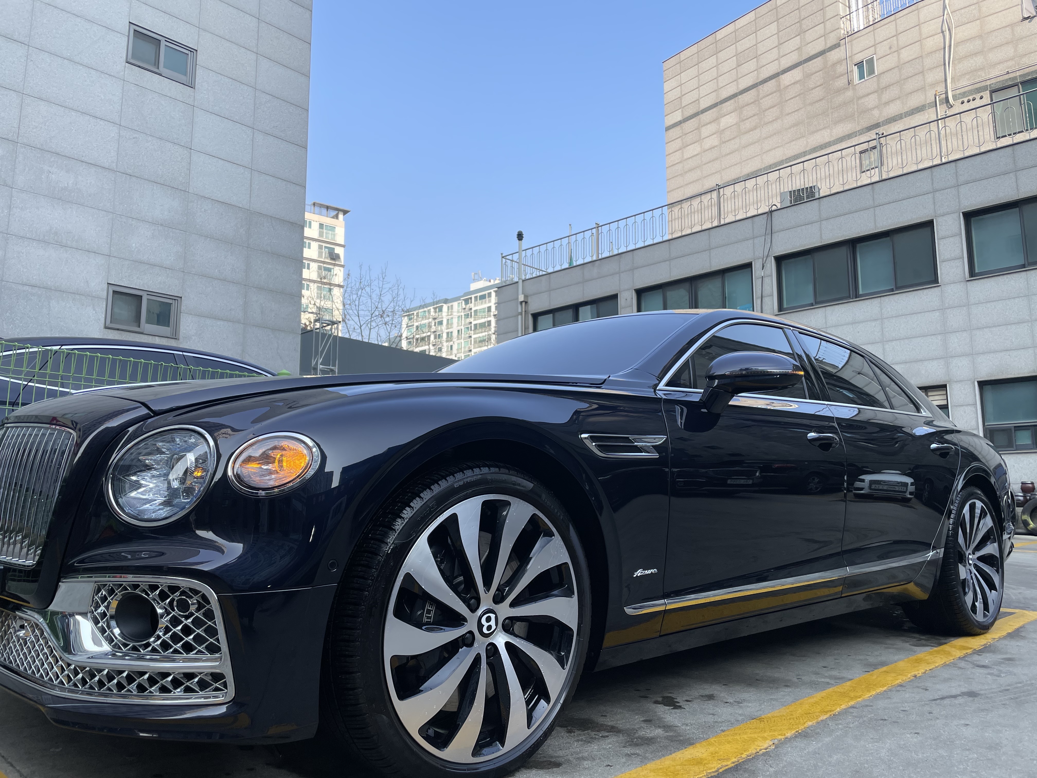 금강카센타 손세차장