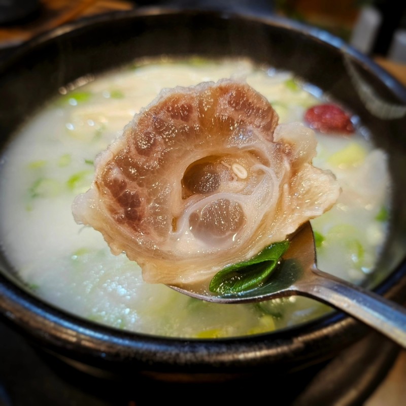 명옥헌삼대진곰탕 본점
