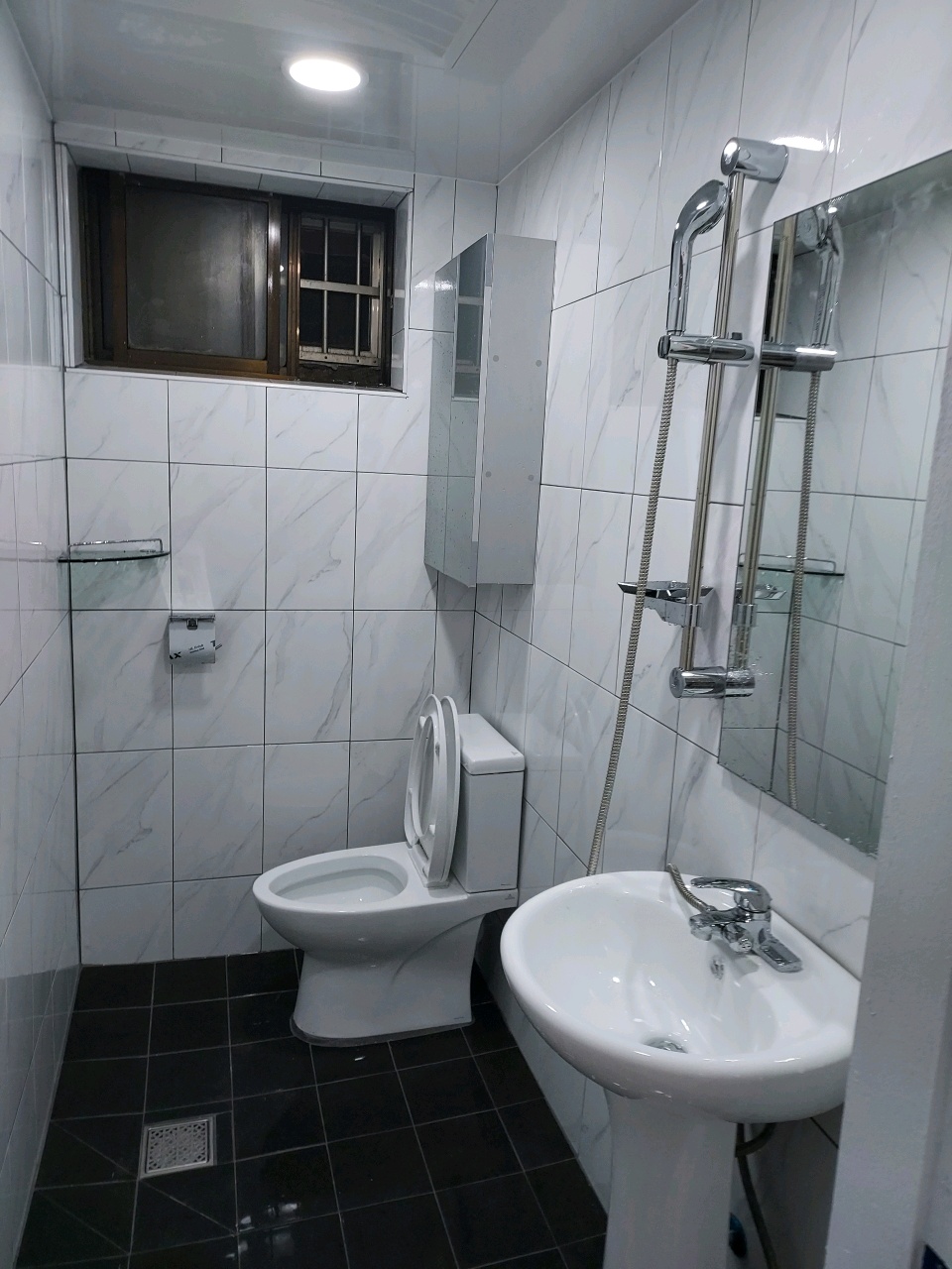 두손종합장식 대표 이미지