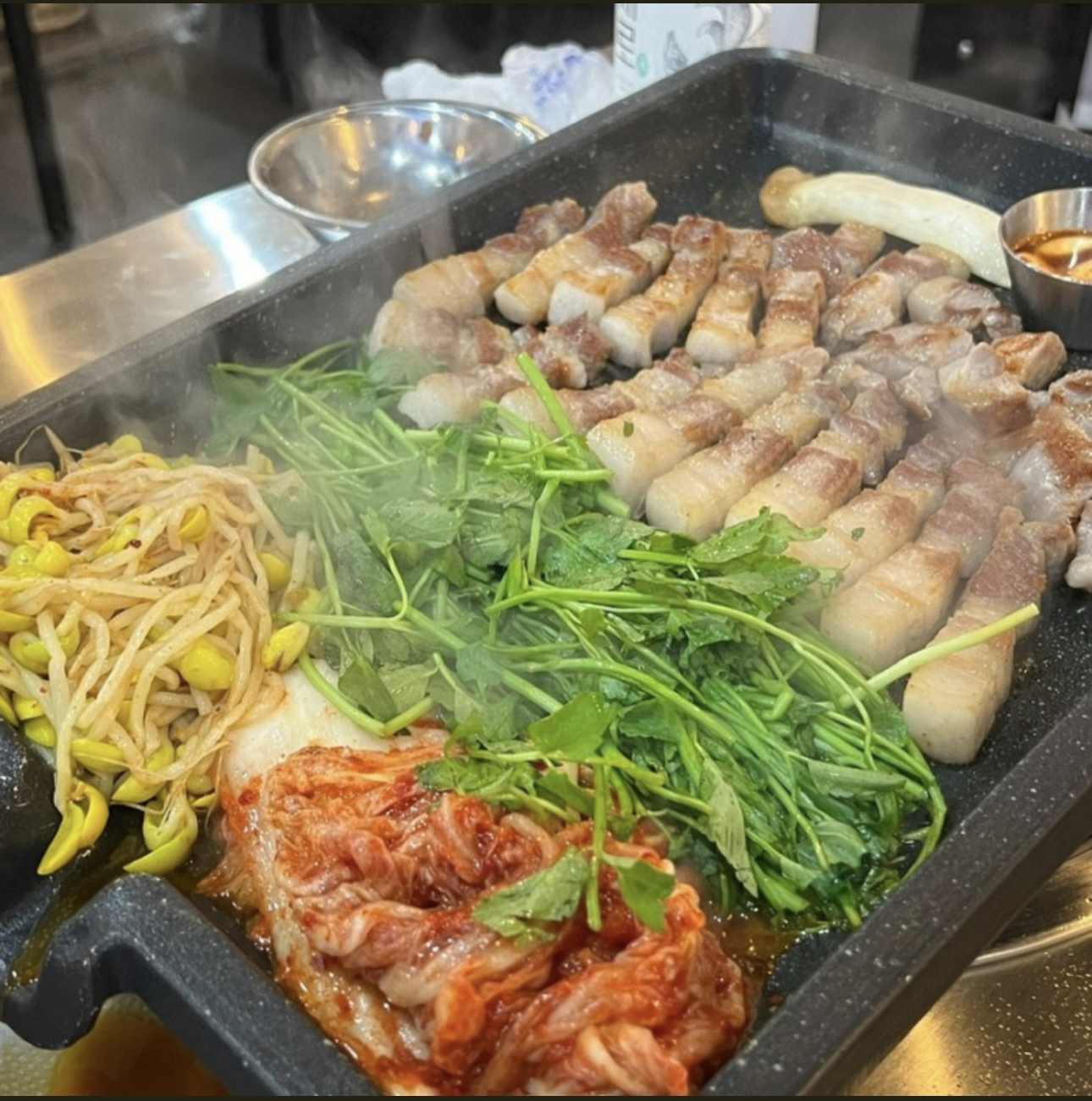 윤뚱
