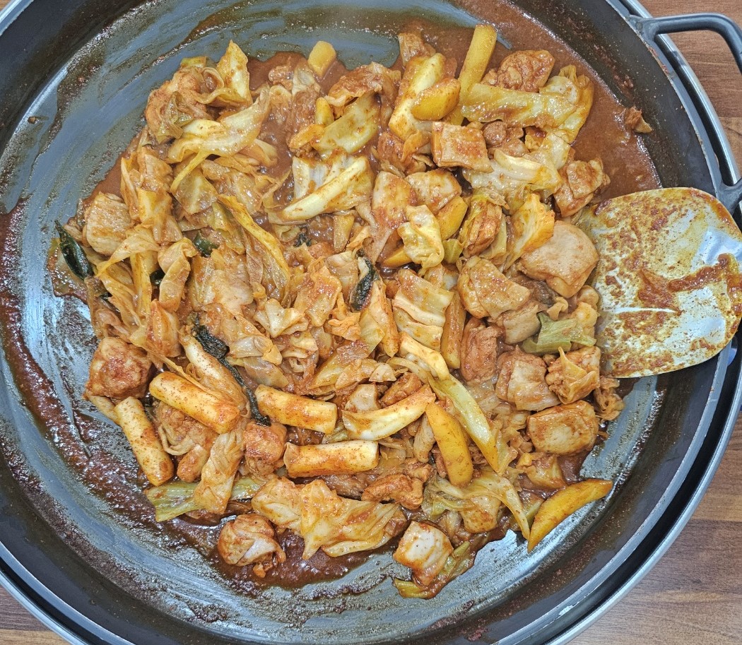 본가호반닭갈비막국수