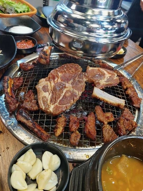 대가 숯불돼지갈비&떡갈비