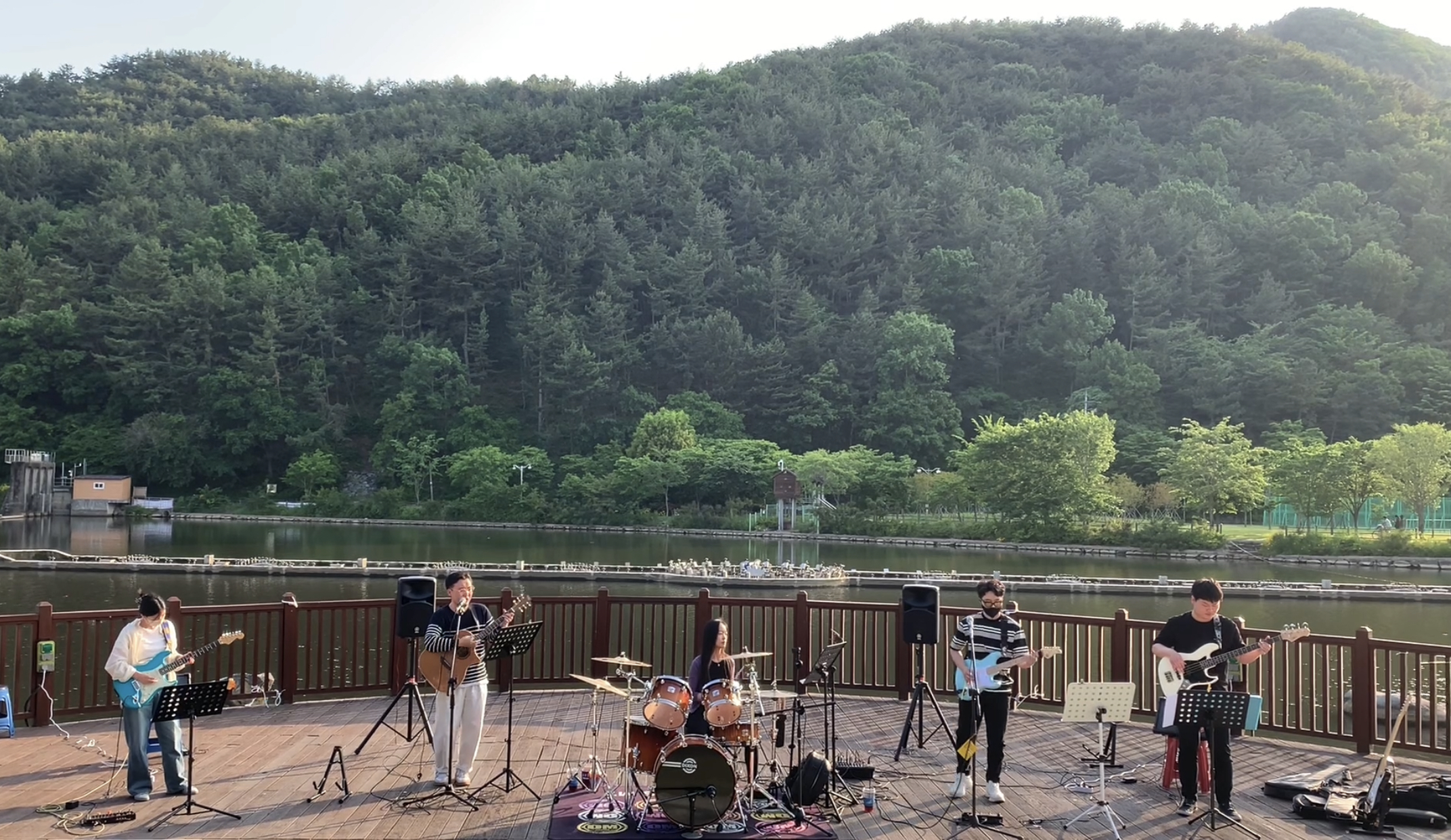 함스뮤직기타드럼보컬실용음악학원 광양중마점
