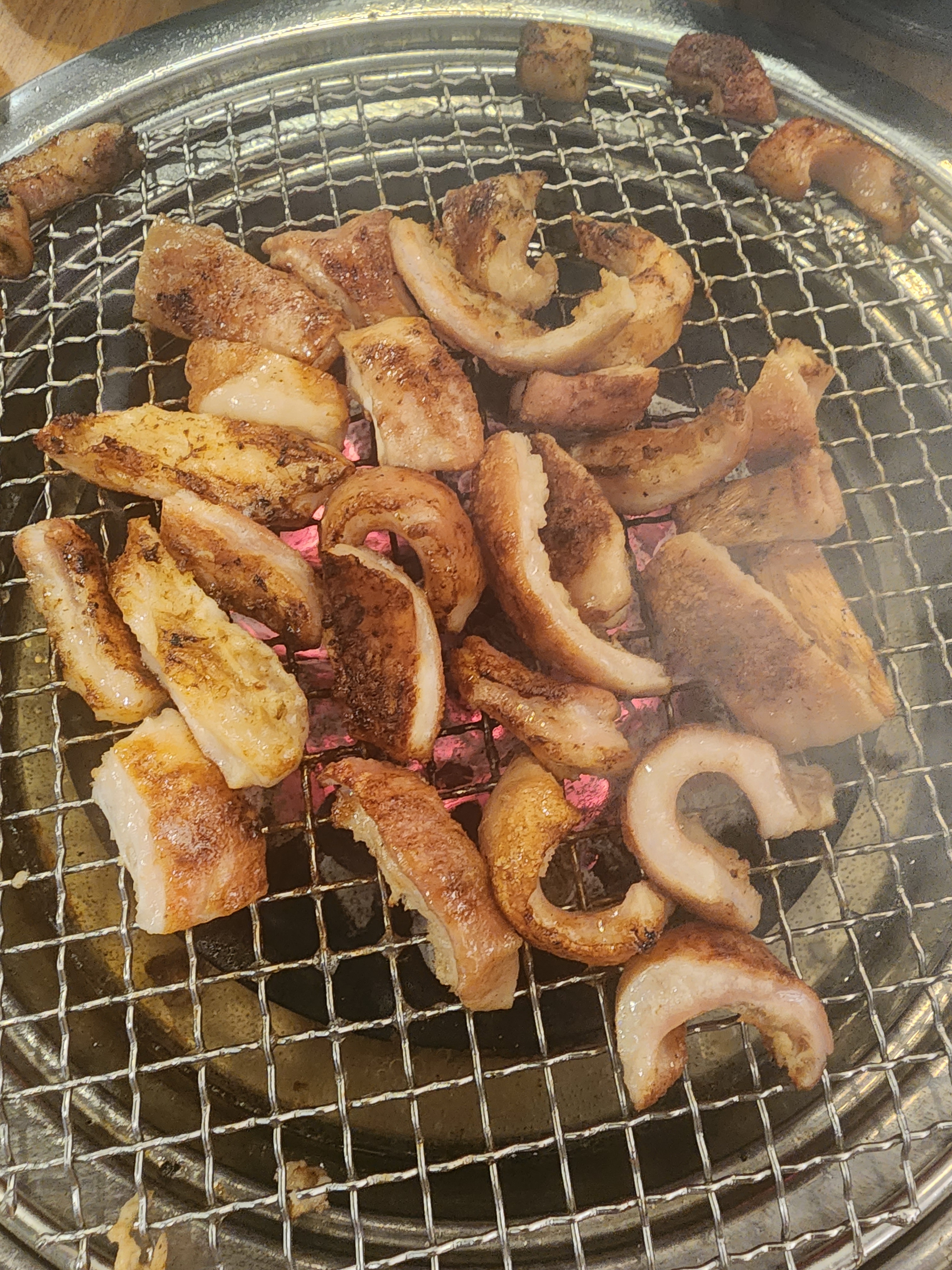 루원뒷고기&숯불꼼장어