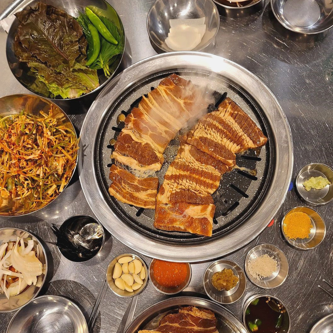 모름지기 서면점