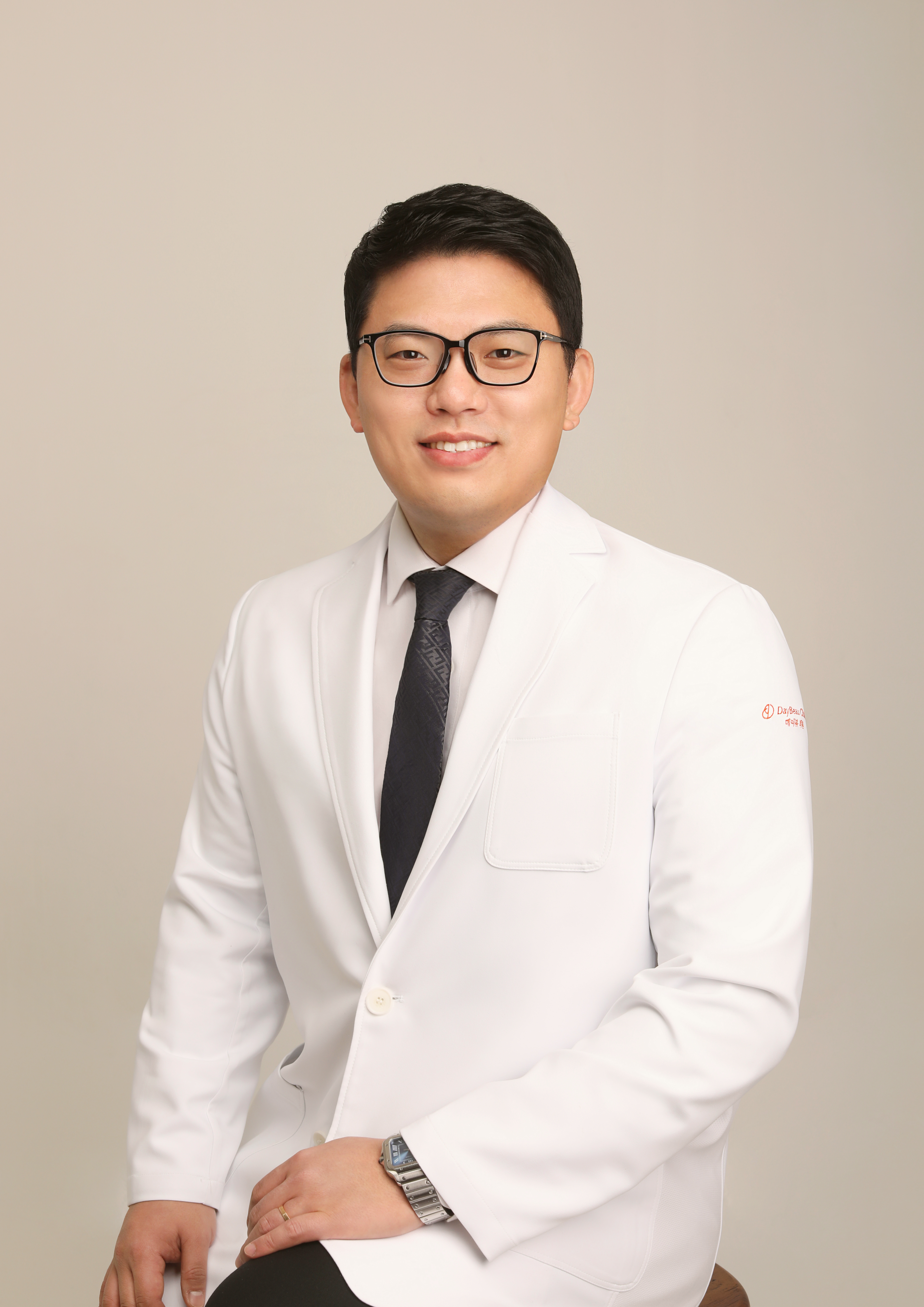 데이뷰의원 건대입구역 대표 이미지