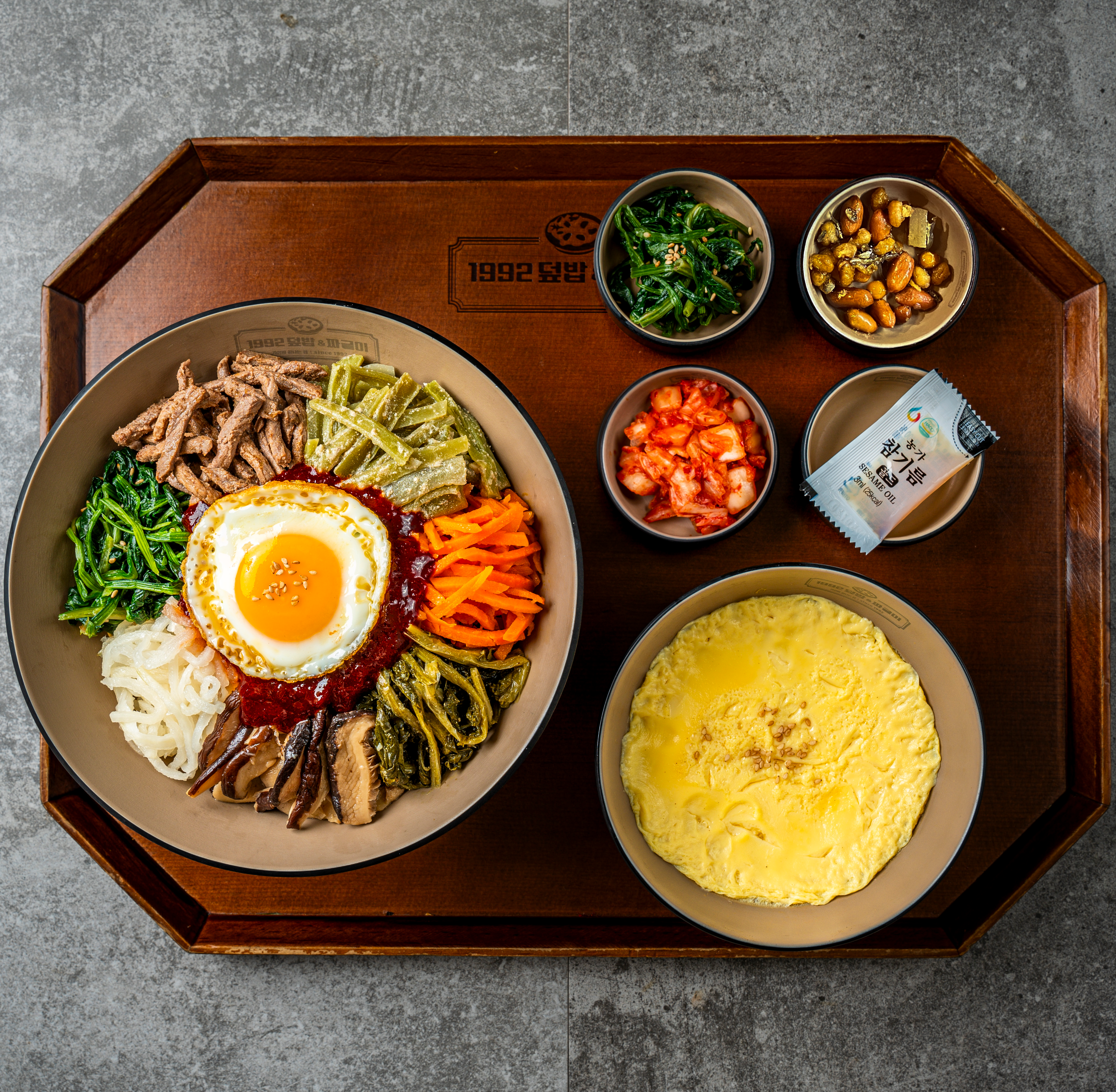 1992 덮밥&짜글이 강남본점