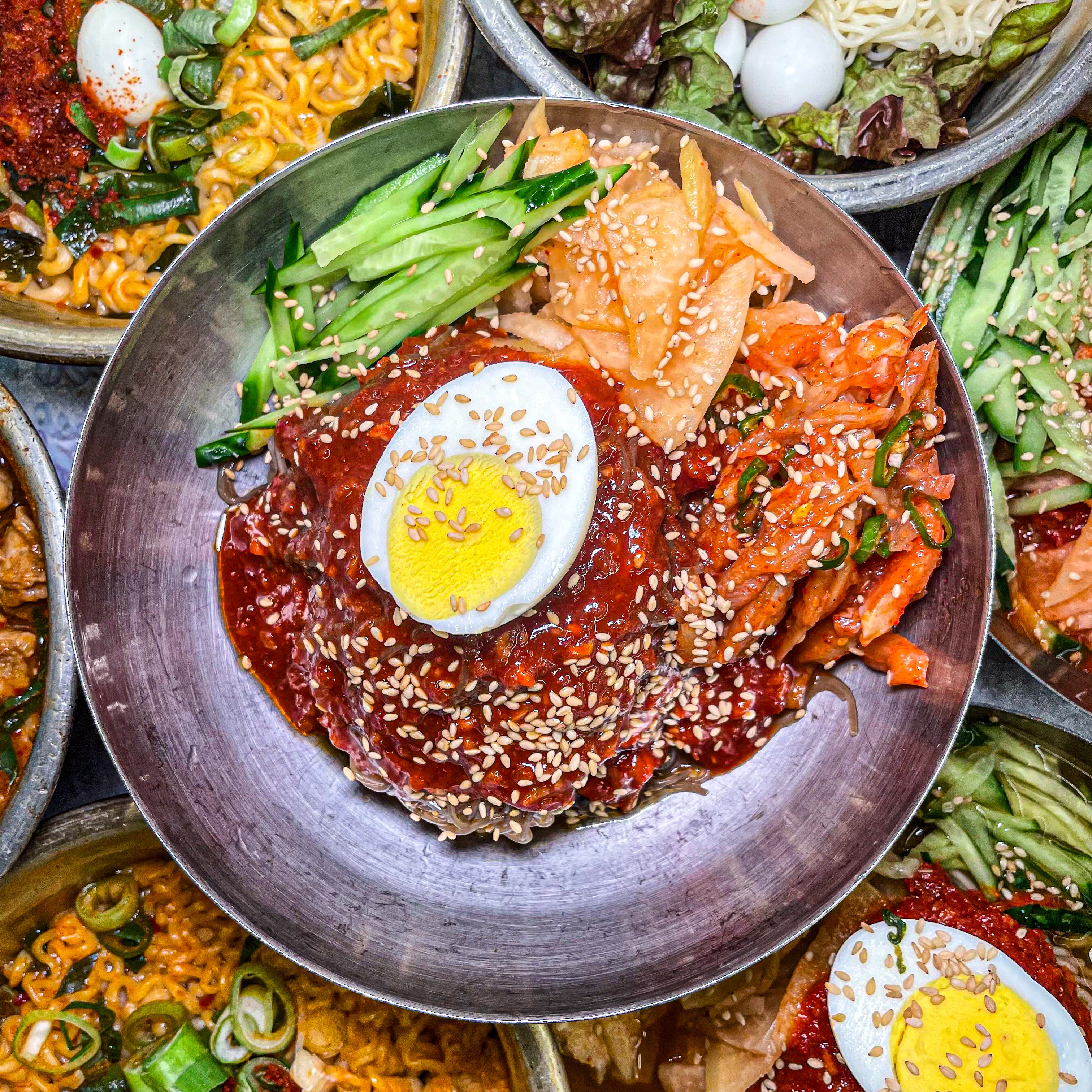 회냉면