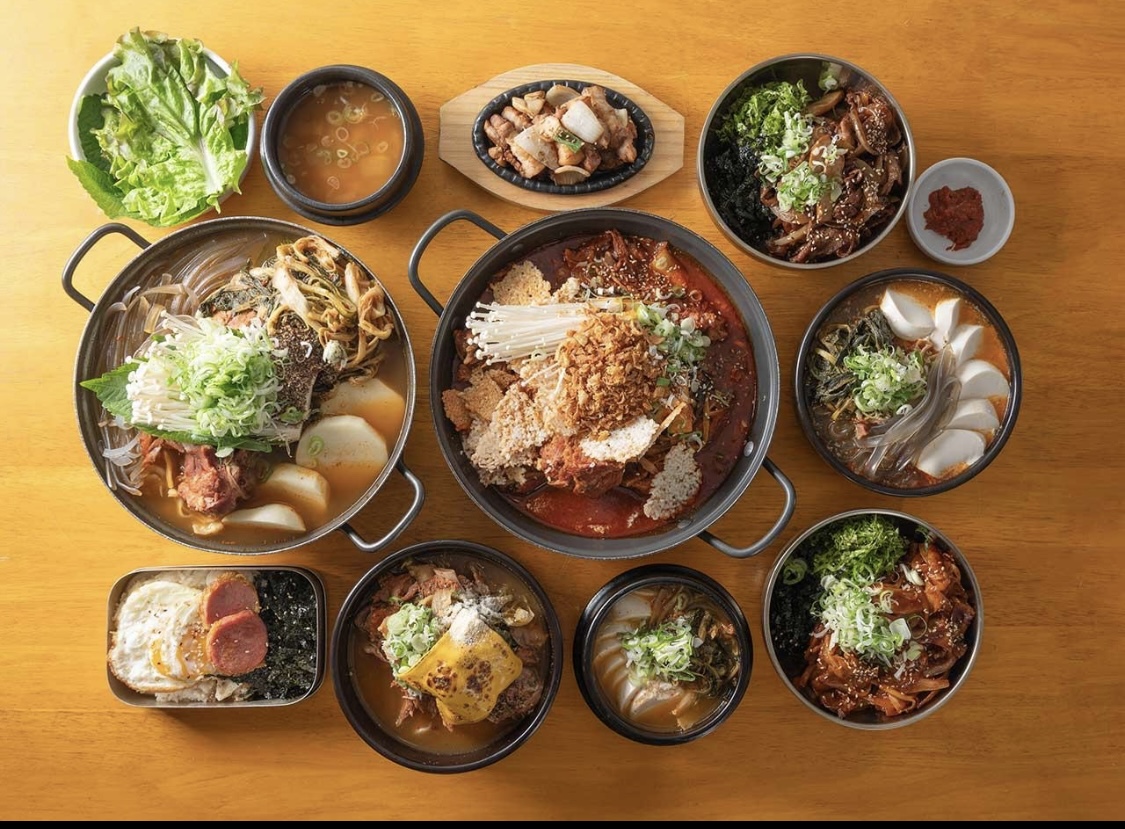사랑방 뼈해장국 & 솥뚜껑 삼겹살