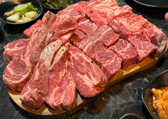 육랩