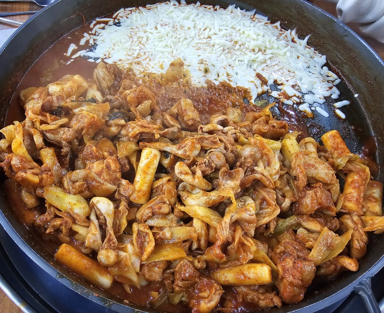 본가호반닭갈비막국수