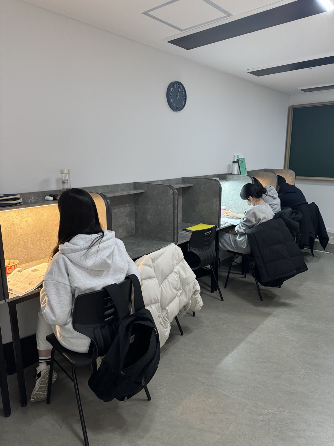 칼수학학원 스터디카페