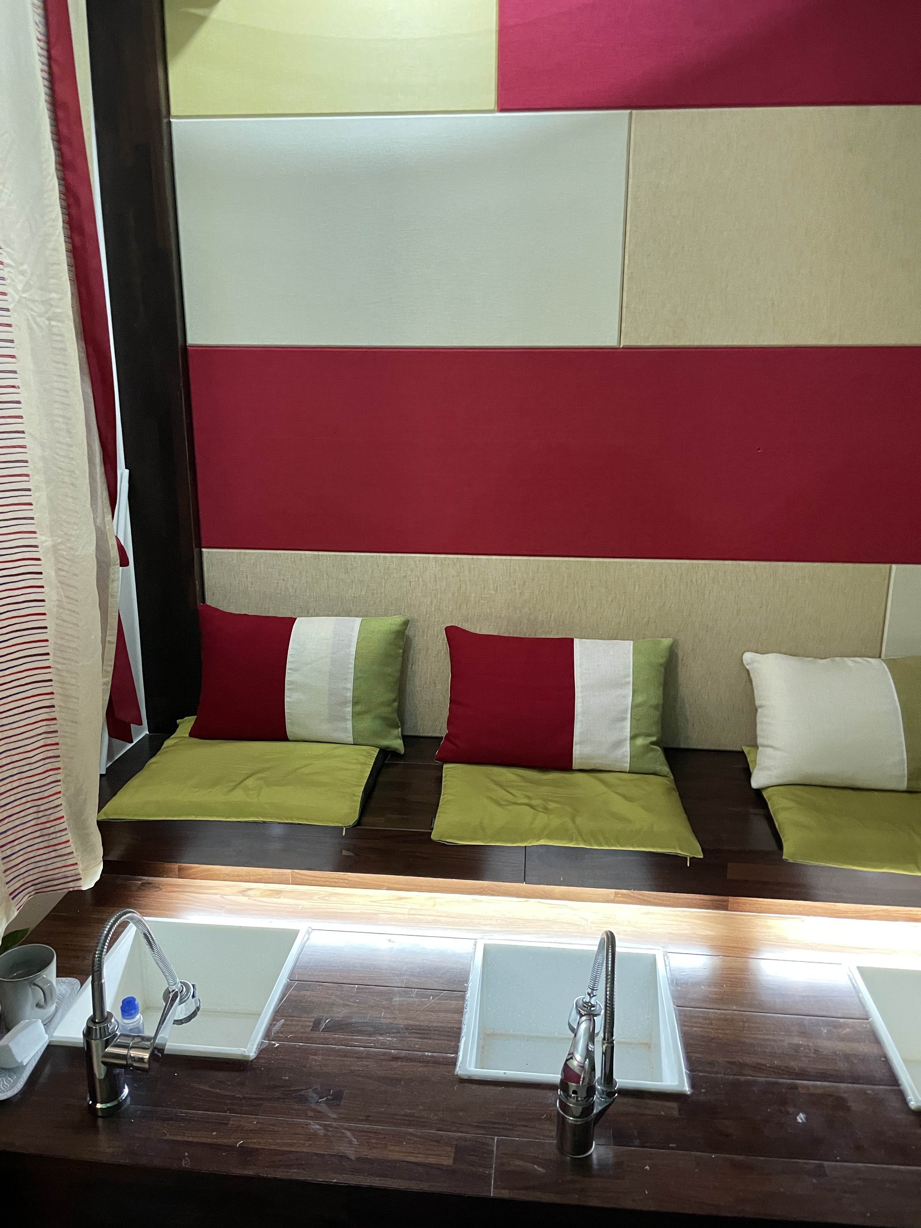 라온 photo 5