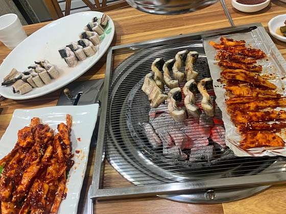 풍천민물장어 중동점