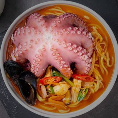 자갈치왕짬뽕