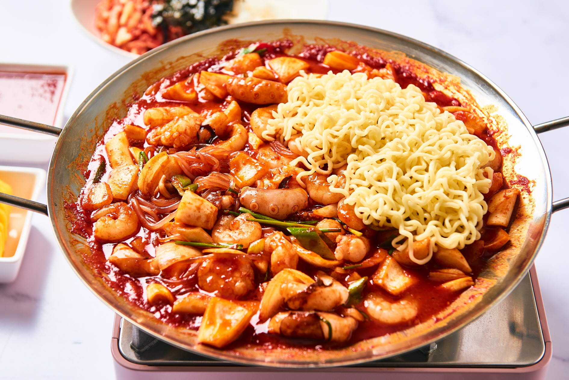 명랑부대찌개&밀키트 중앙대점
