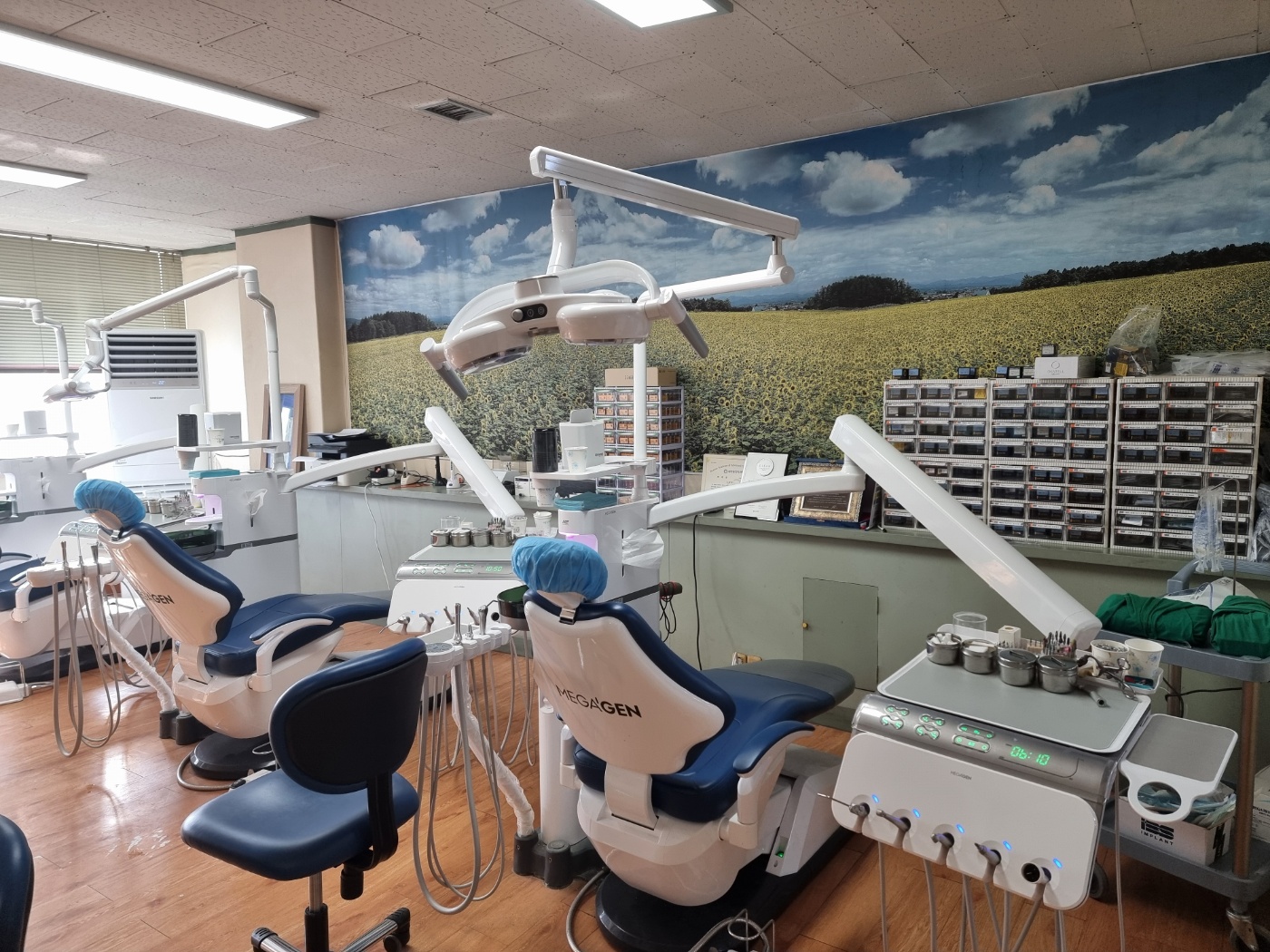 현대치과의원 대표 이미지