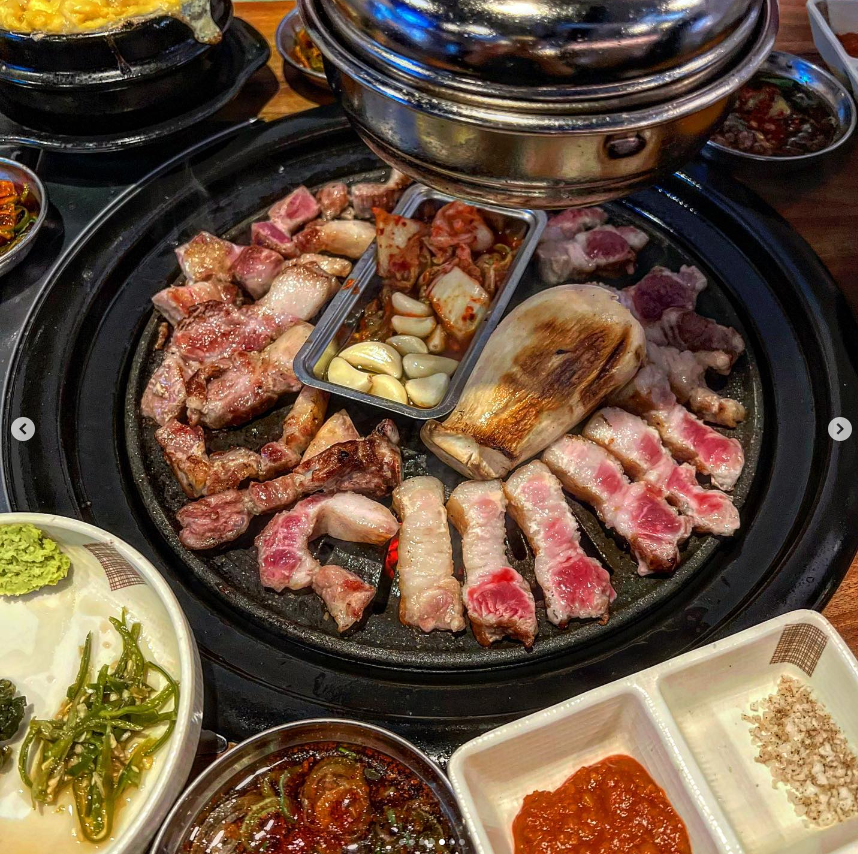 삼겹살 서울 동대문구 우수업체 오겹살 돼지껍데기 돼지뒷고기 항정살 통삼겹 한돈 목살 일구구삼 고기
