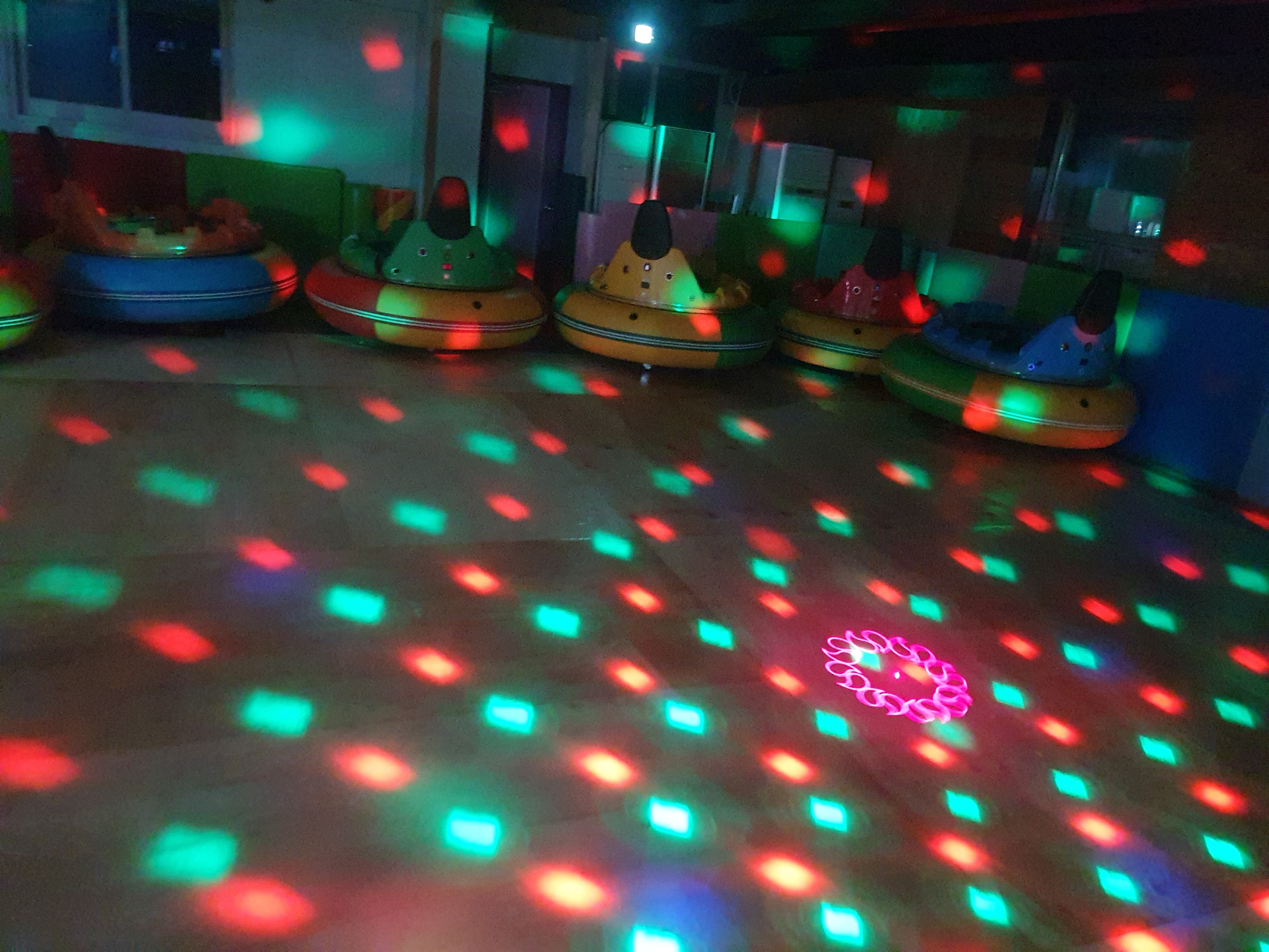 범퍼카놀이터 대표 이미지