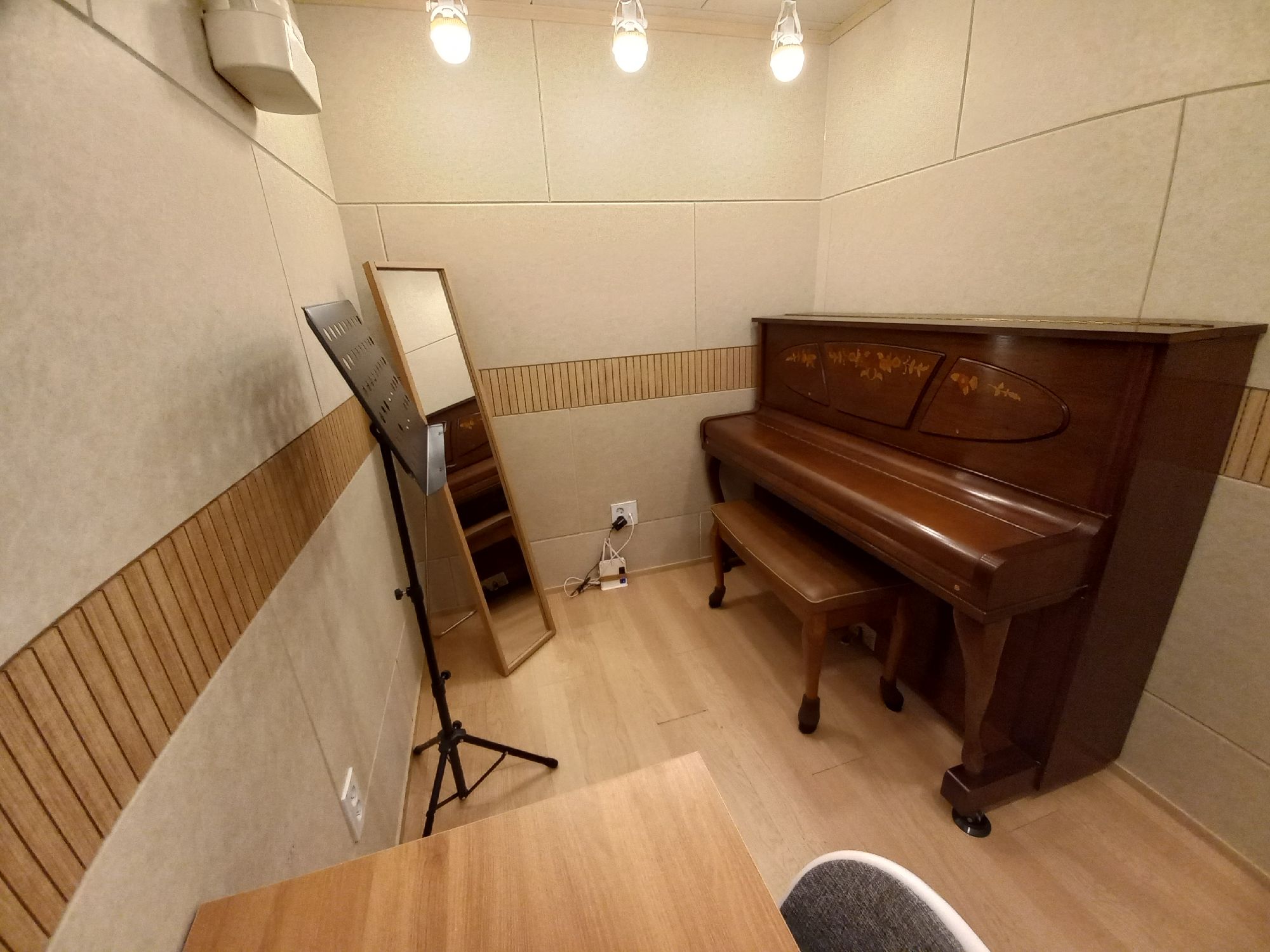 5번째 스튜디오 사진