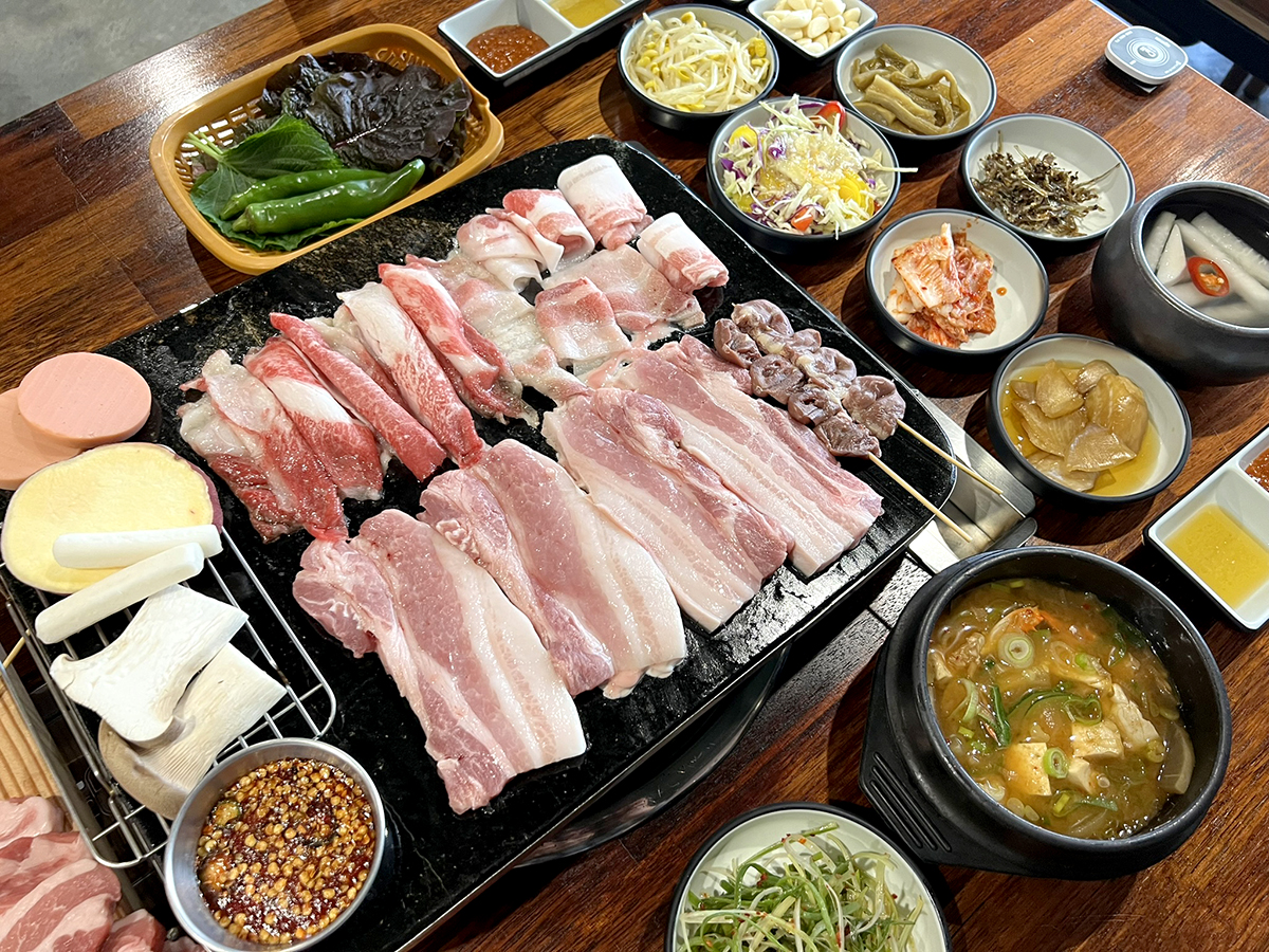 돌판돼지