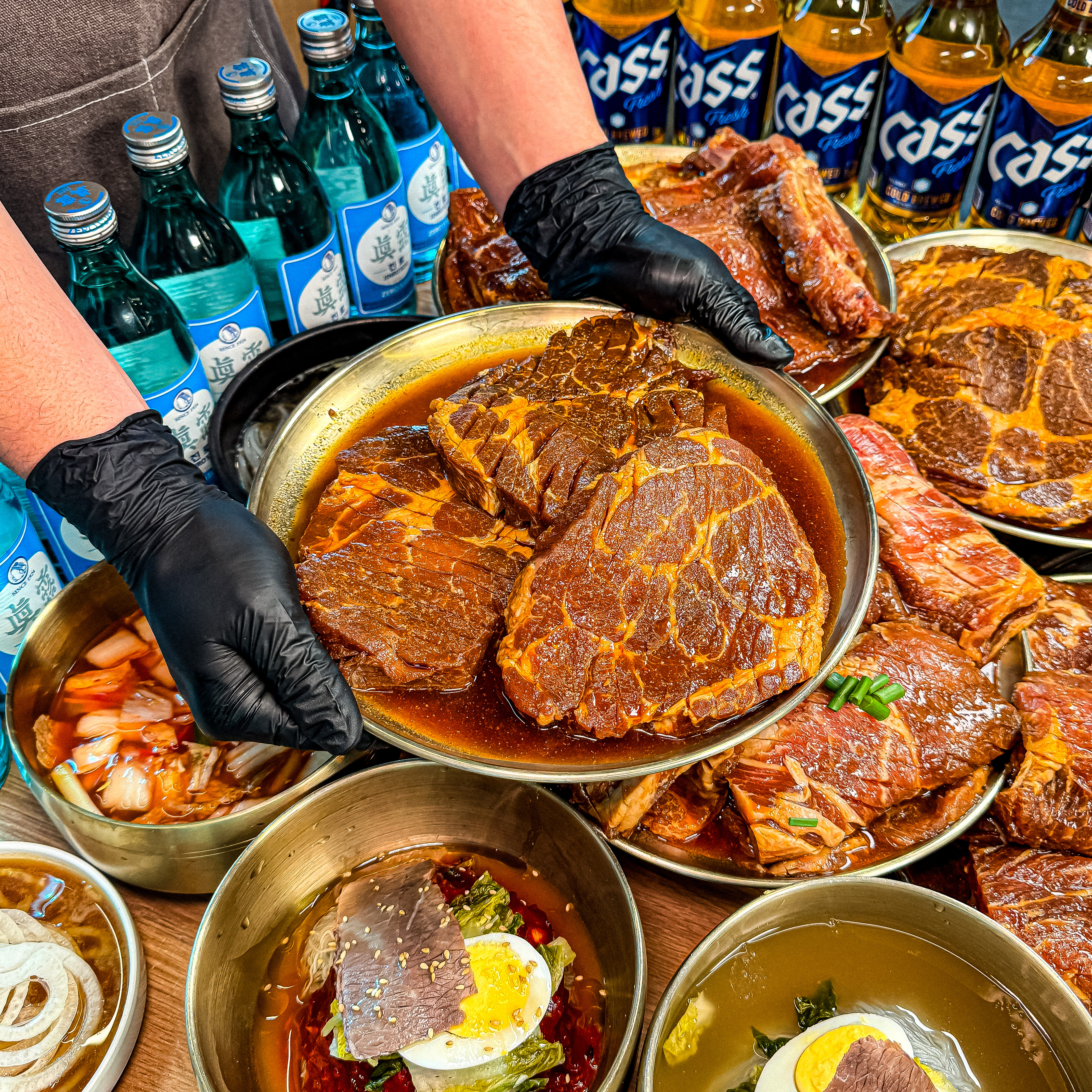 흥부골 숯불돼지 왕갈비 다산점