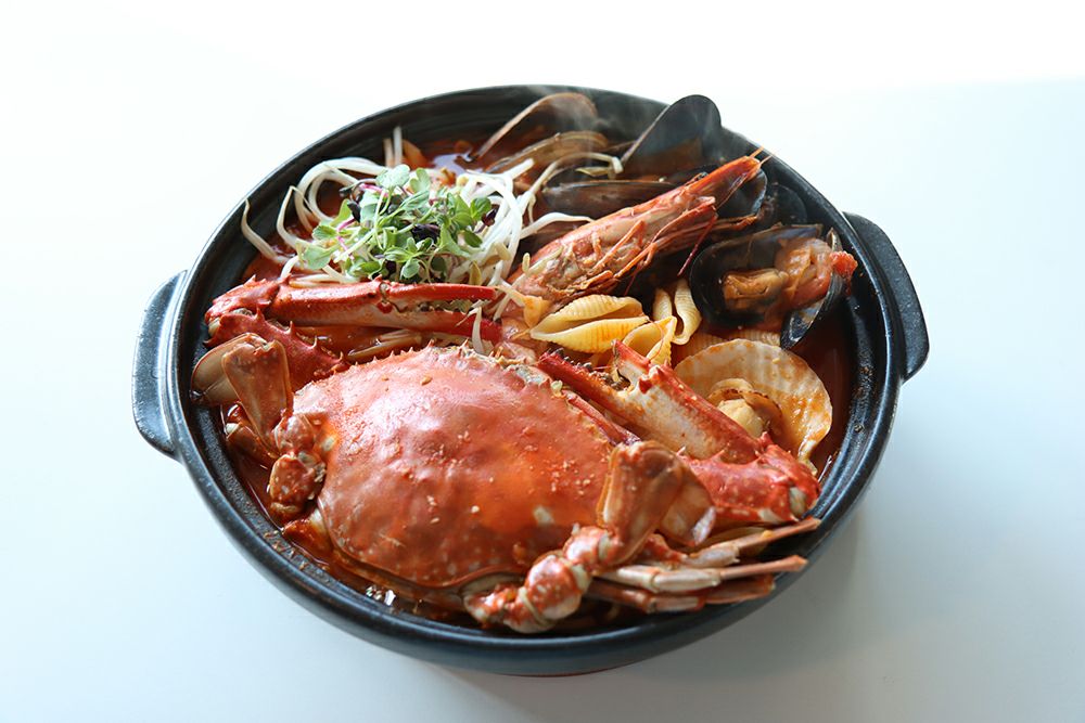 델로브