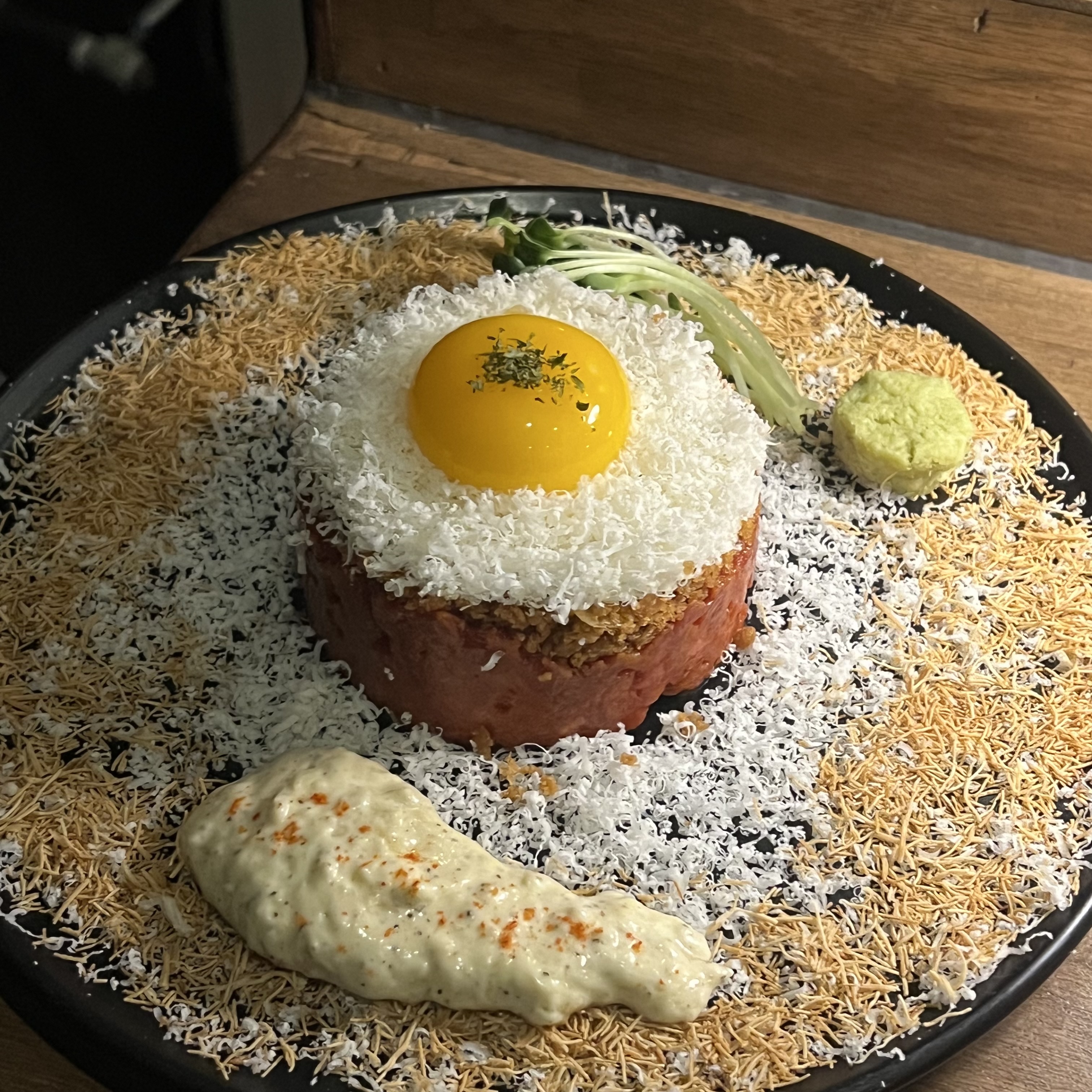 눚
