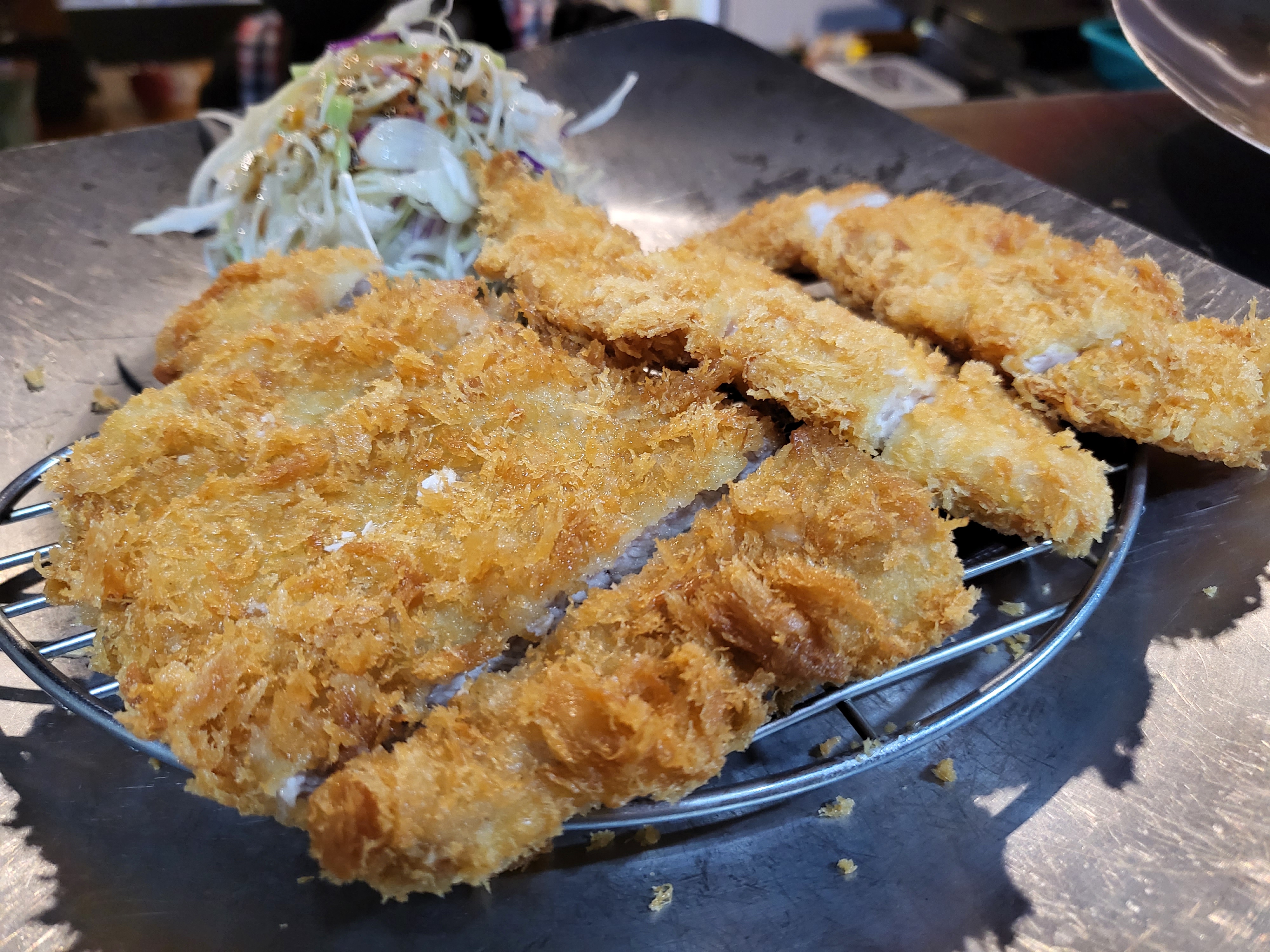 돈카돈까퇴계점