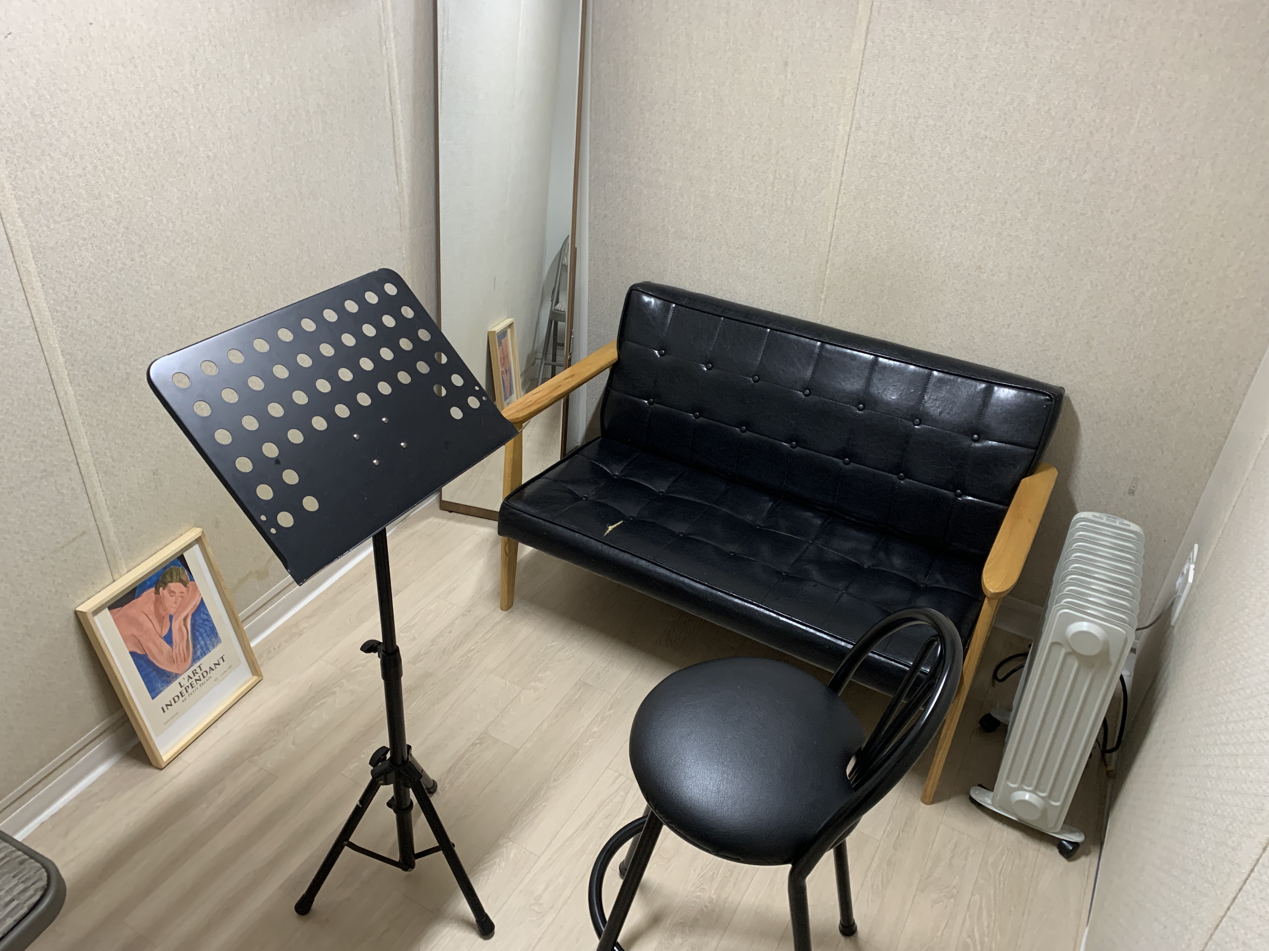 4번째 스튜디오 사진