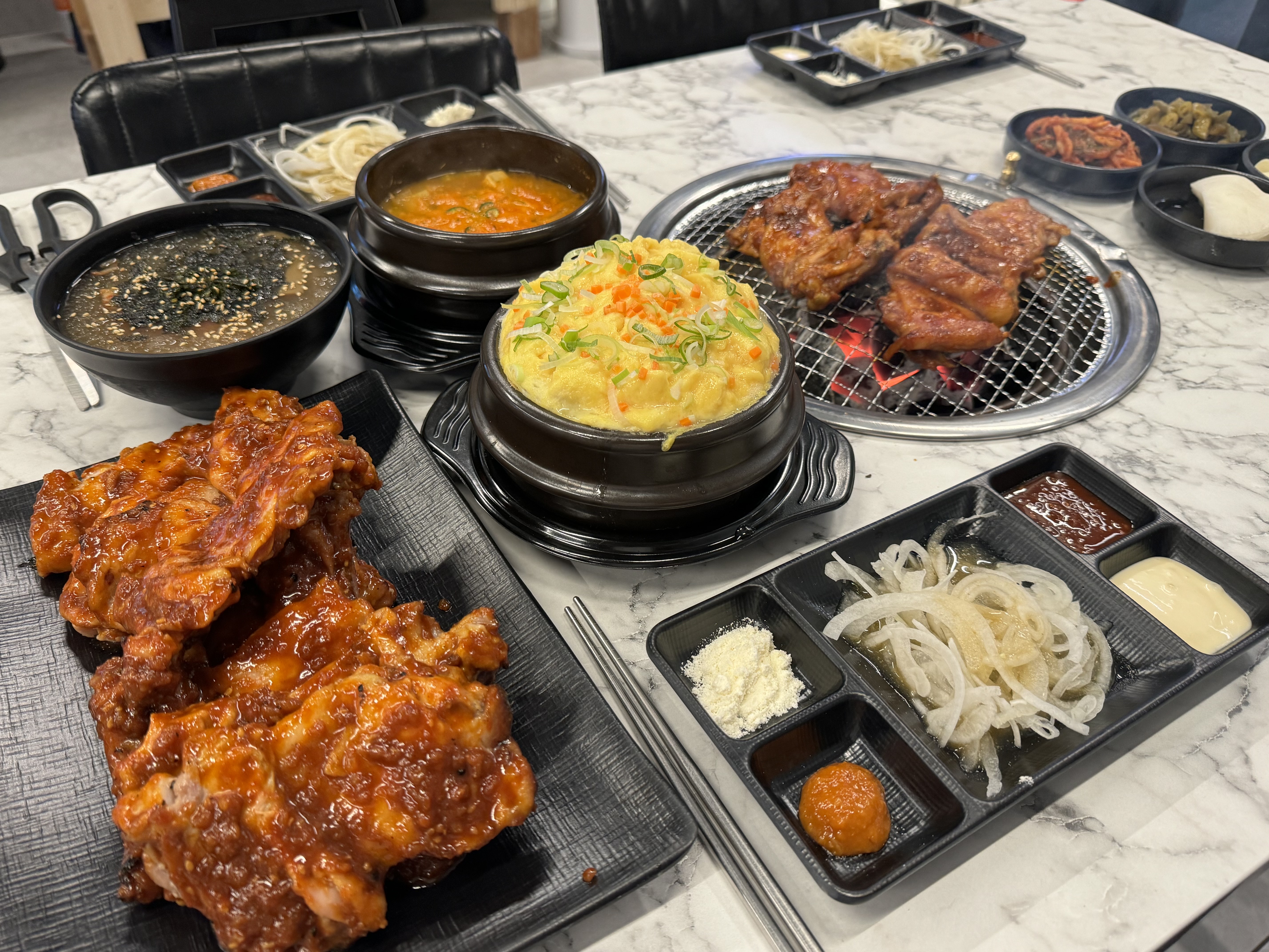 꼬꼬숯불닭갈비