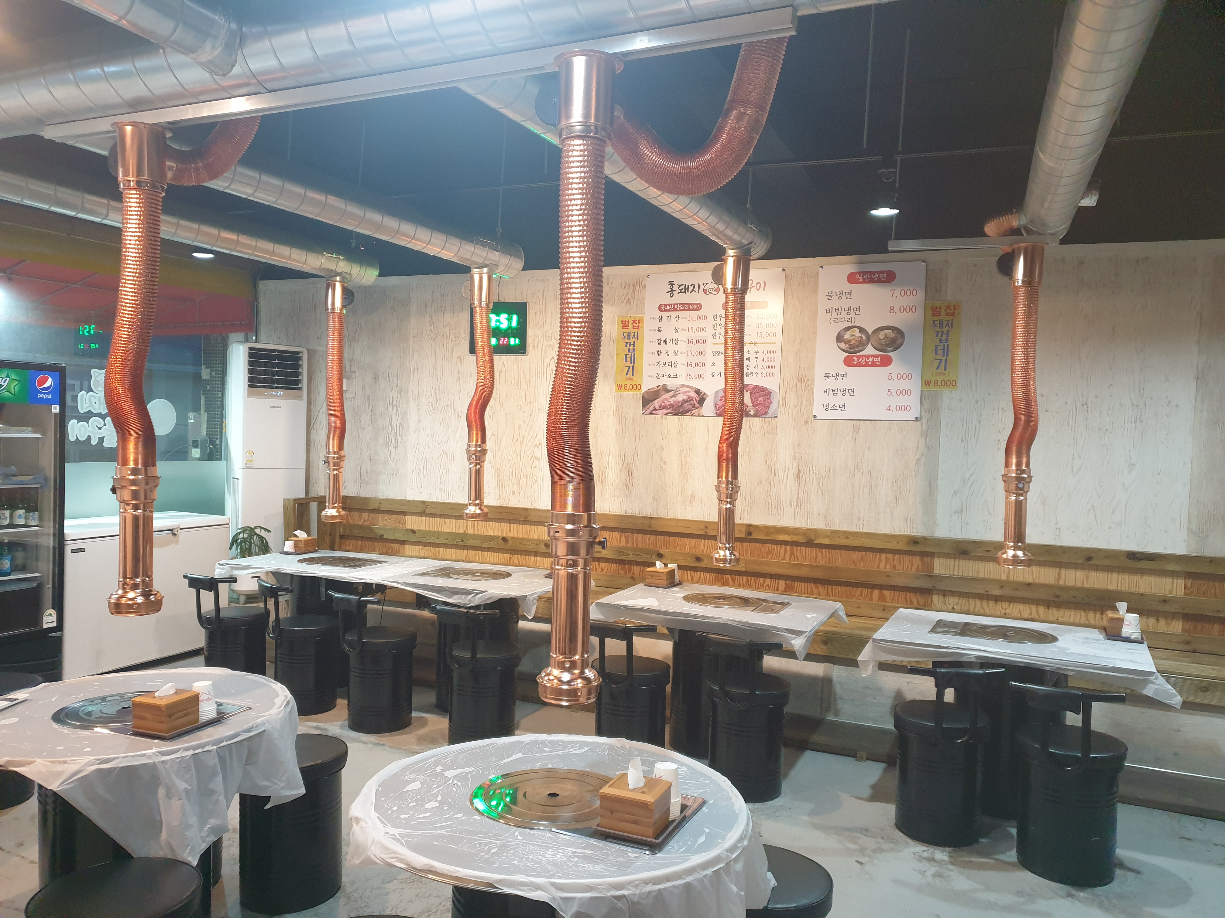 홍돼지숯불구이 대표 이미지