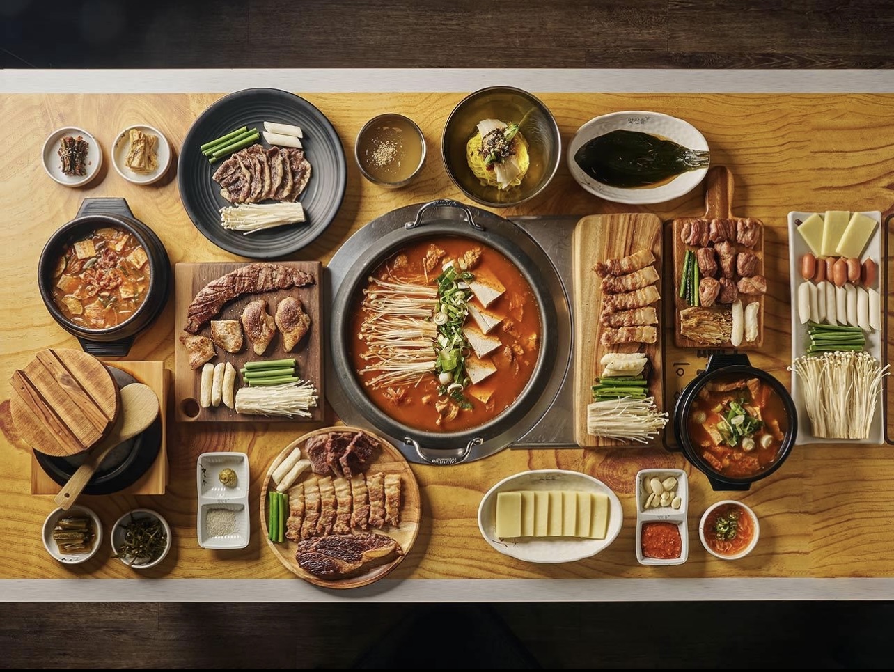 맛찬들왕소금구이 광교호수공원점