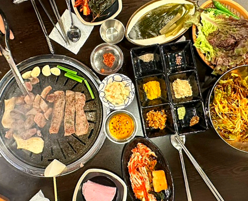 숯불흑돼지집