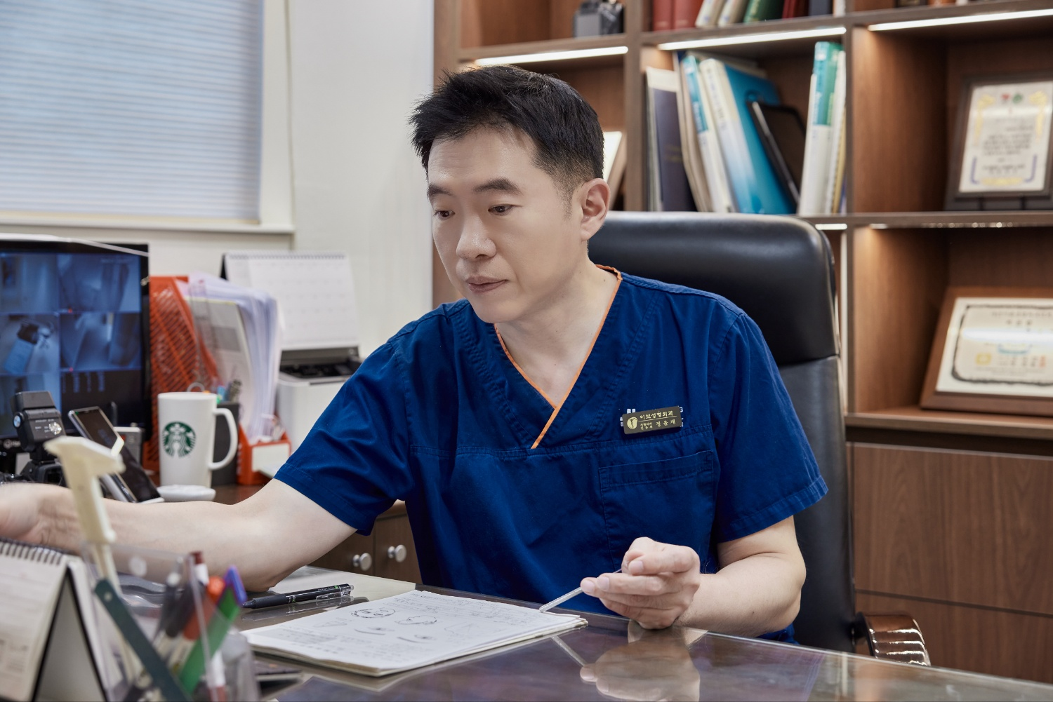 이브성형외과 대표 이미지