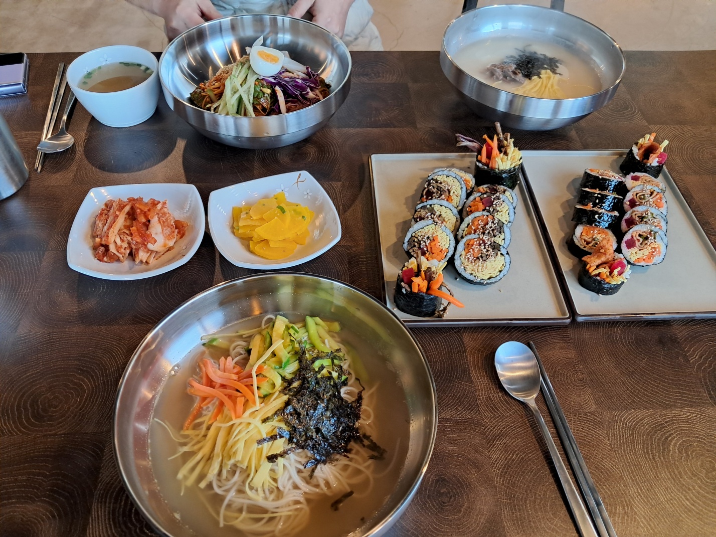 탐나는김밥국수