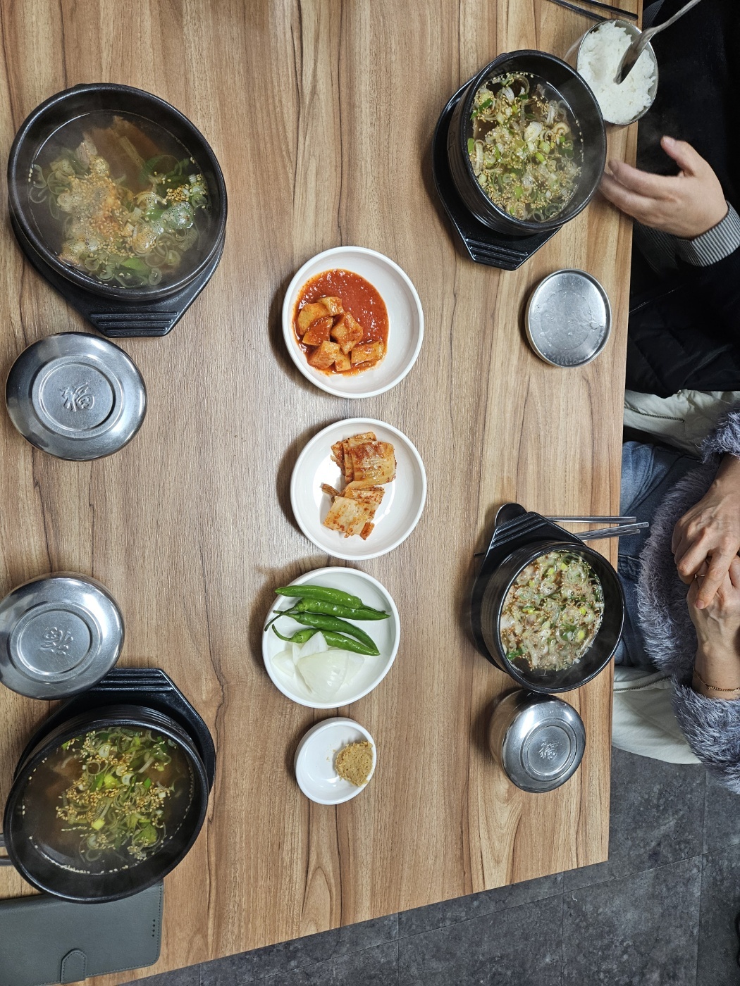 곰탕냉면잘하는집 입구