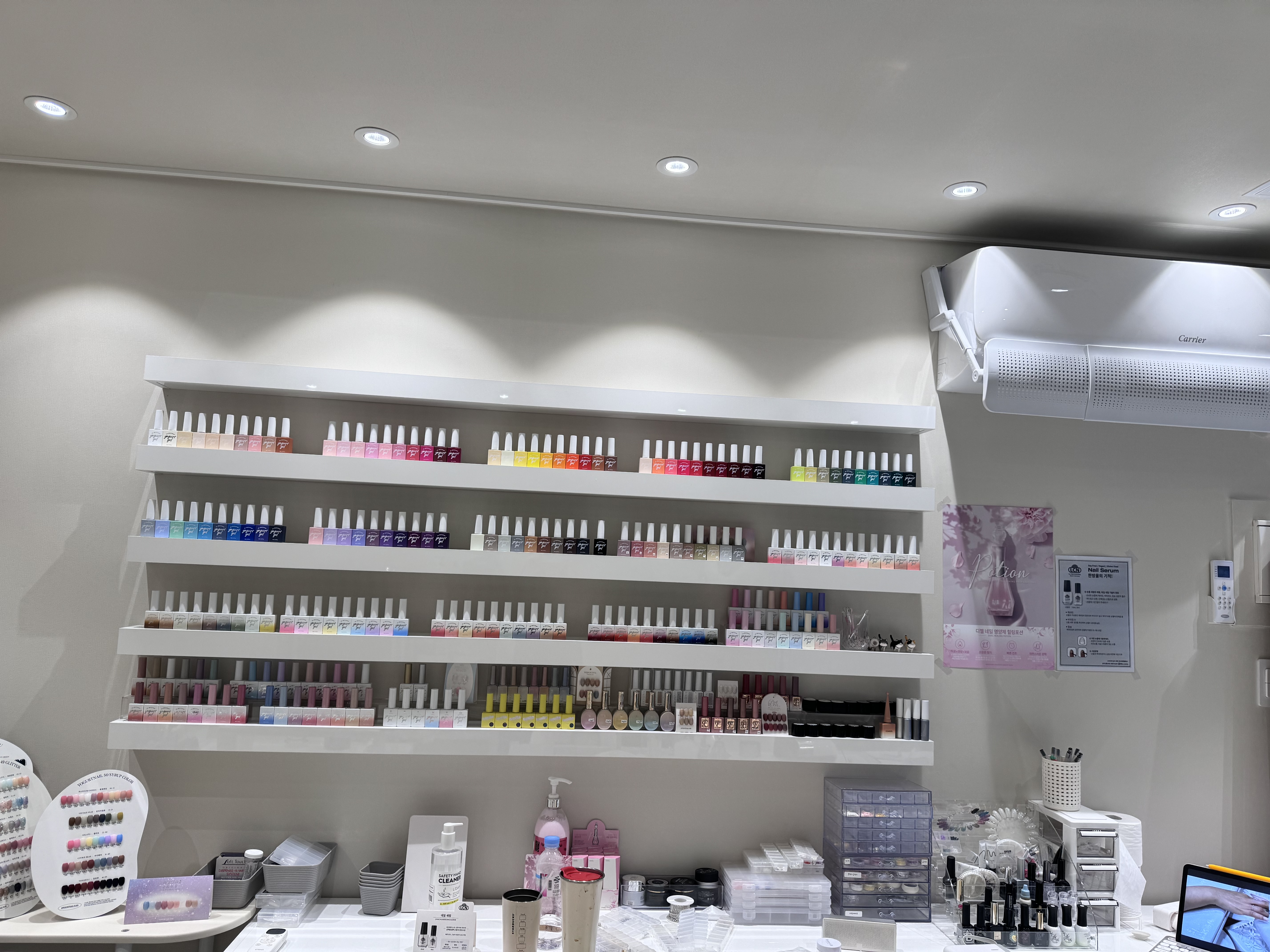 위브네일 대표 이미지