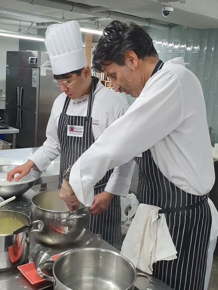 이석덕생면파스타 롯데백화점 인천점 대표 이미지