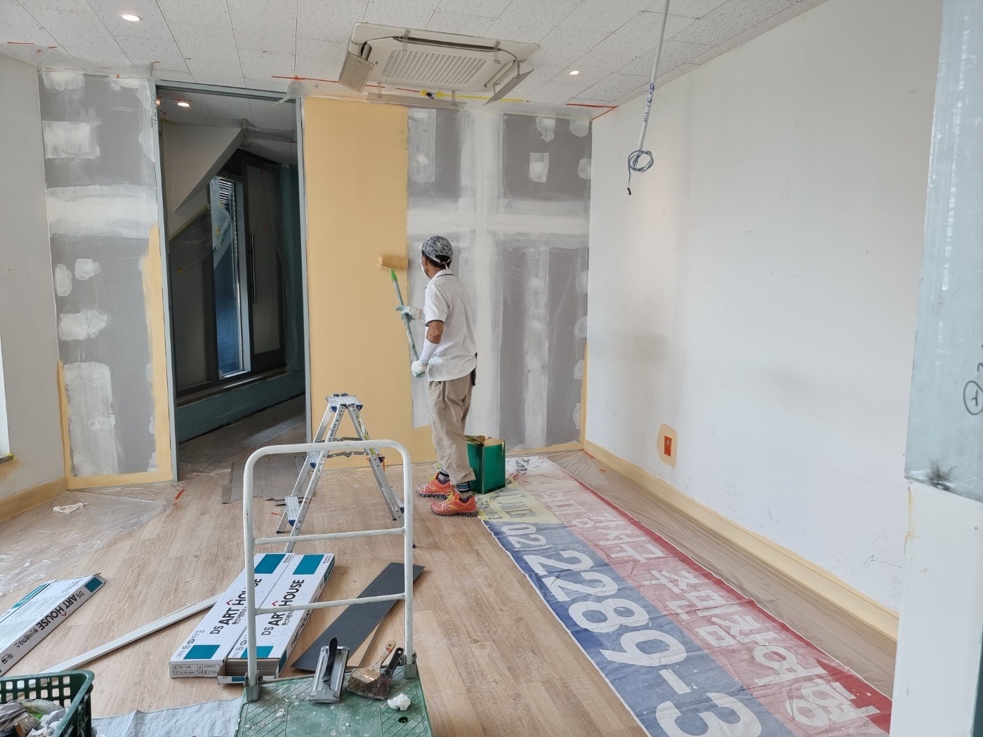 페인트시공에폭시도장공사베란다옥상방수전문 대표 이미지