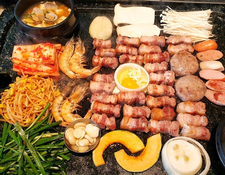 삼겹살 인천 연수구 우수업체 오겹살 돼지껍데기 돼지뒷고기 항정살 통삼겹 한돈 목살 화통삼 송도점