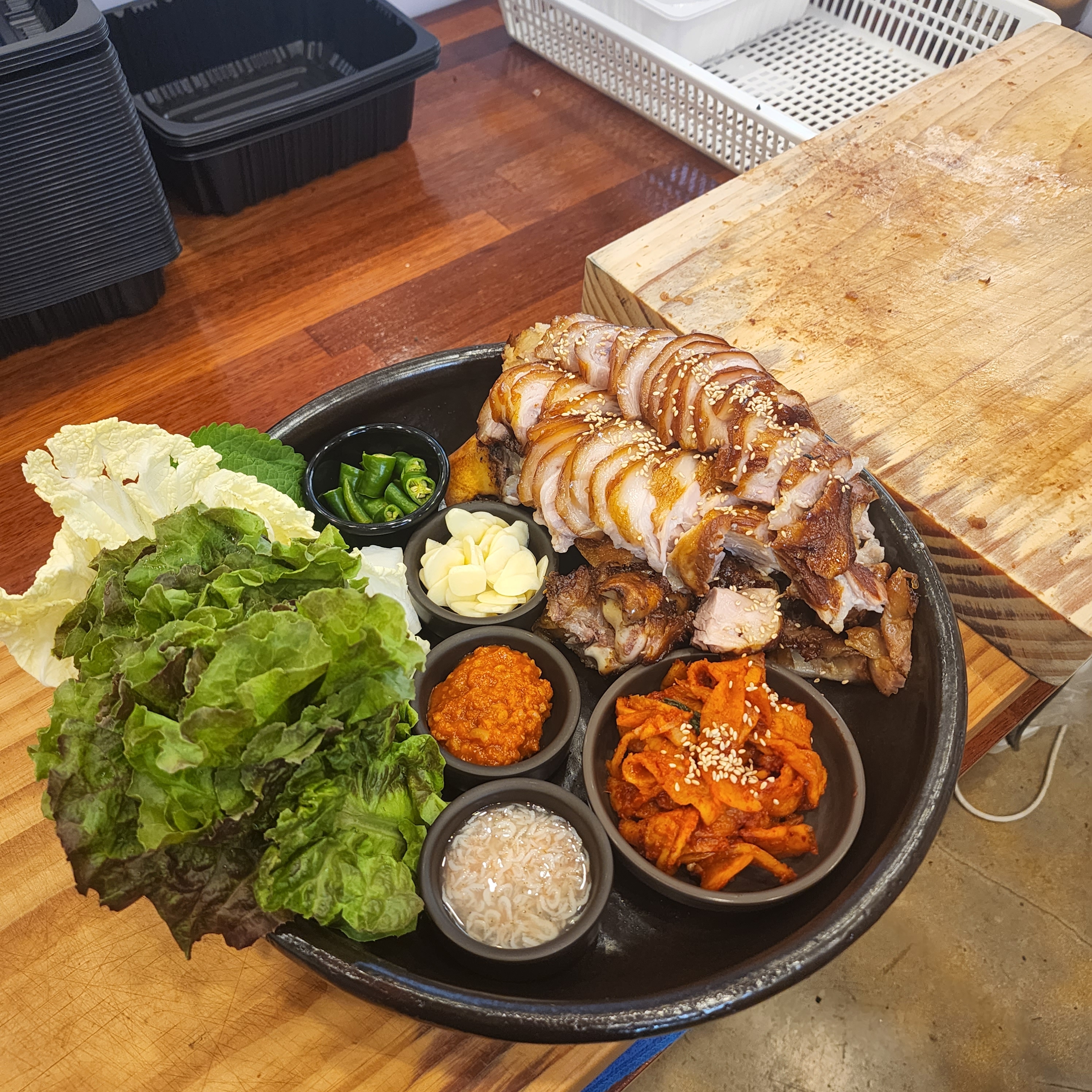 성화왕족발 송절점
