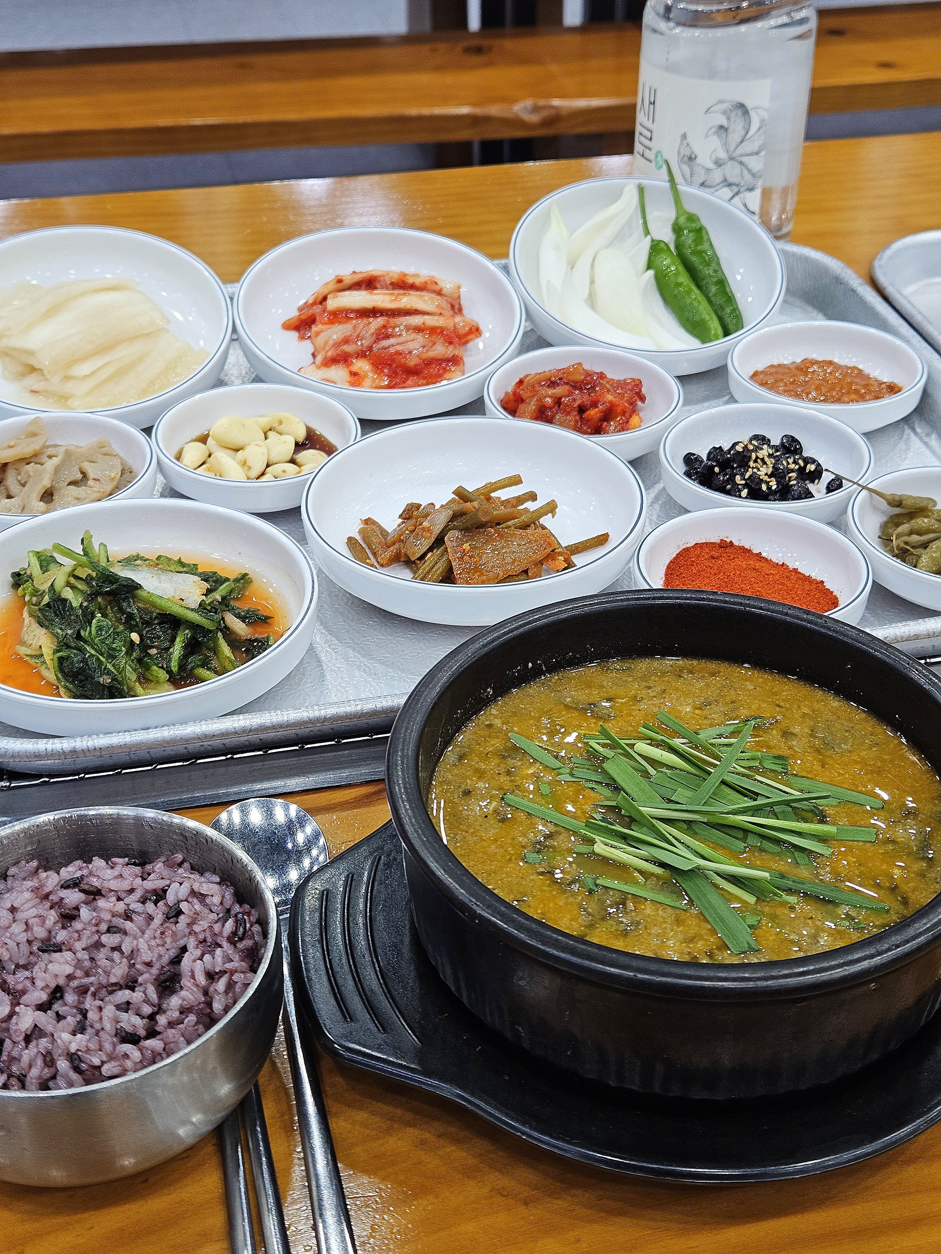 점심특선 : 장어탕 정식