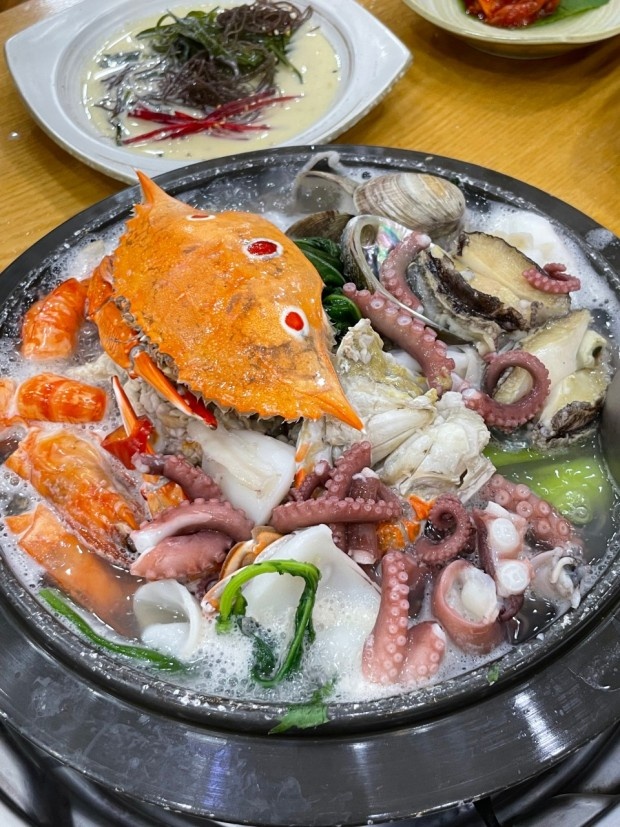 대구울릉도해물탕 들안길본점