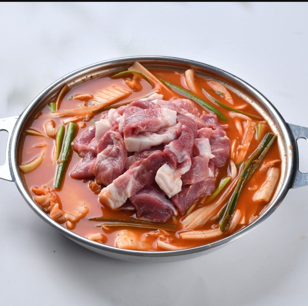 경아식당 거제고현점