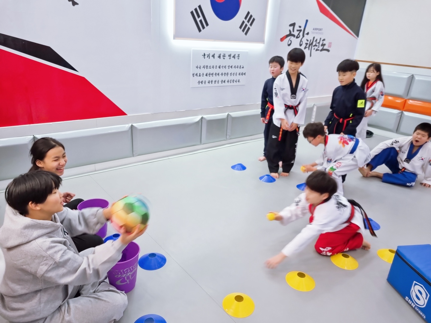 부산 강서구 공항로811번다길 복싱체육관 공항체육관 내부 모습 3