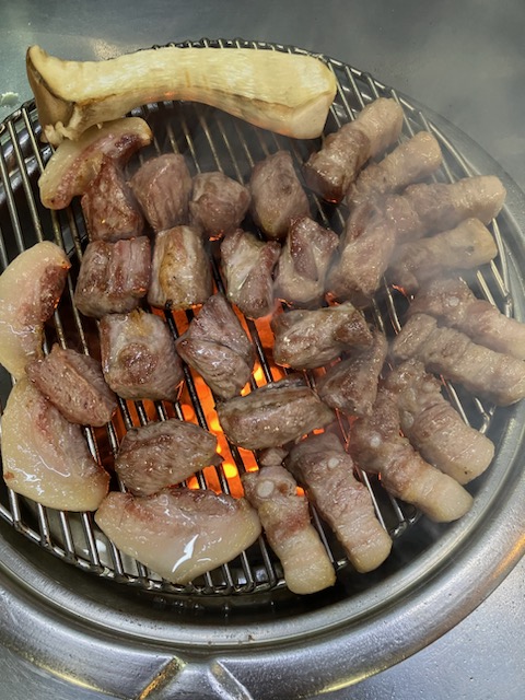 돈꿀꺽