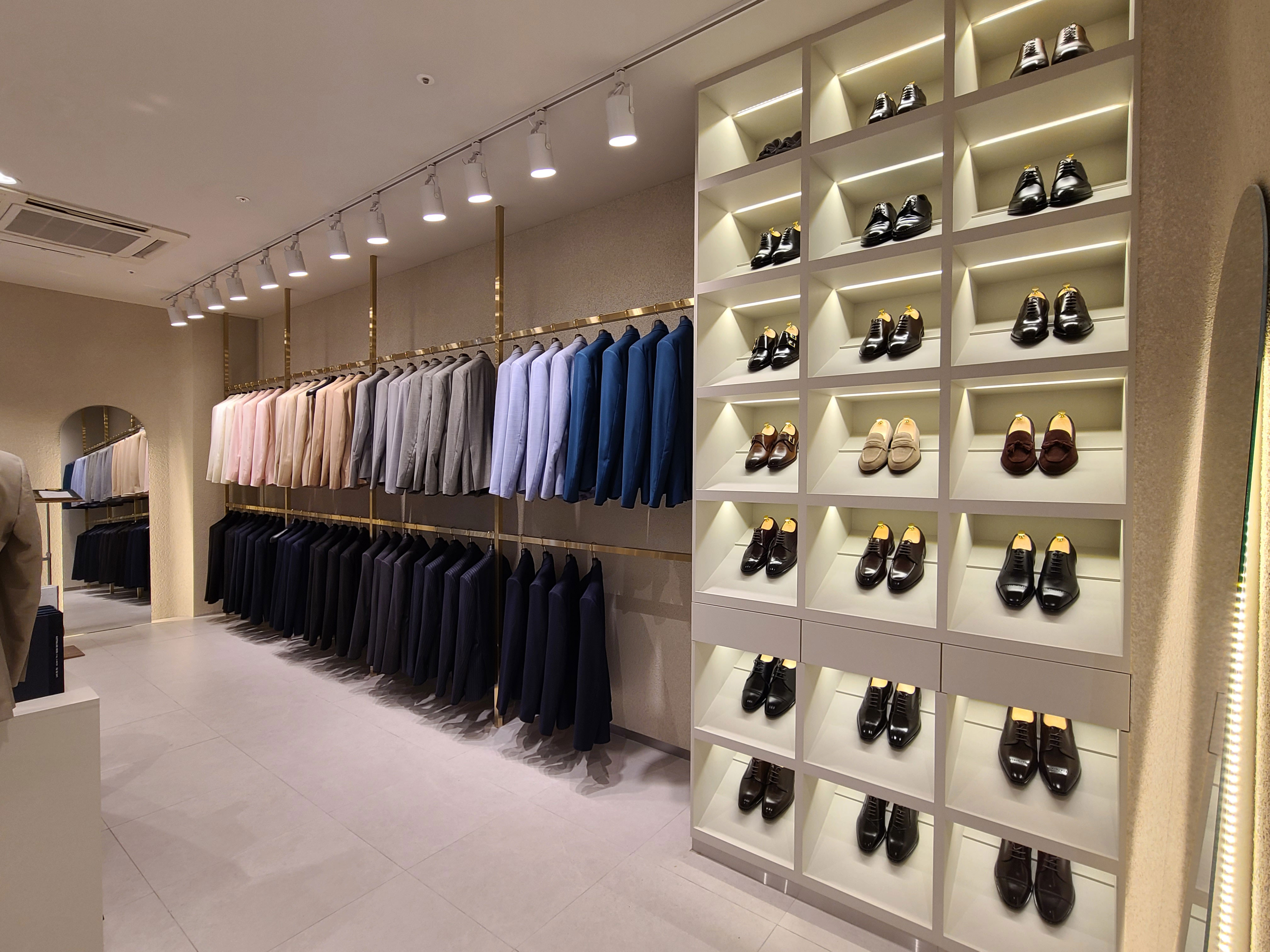 카리노테일러 부산점